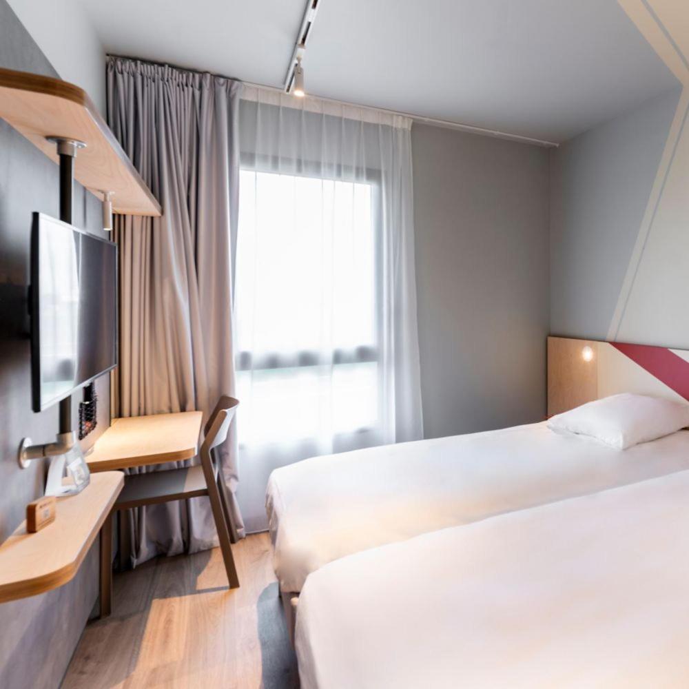 Standard Twin Room,1621617713:JPEG