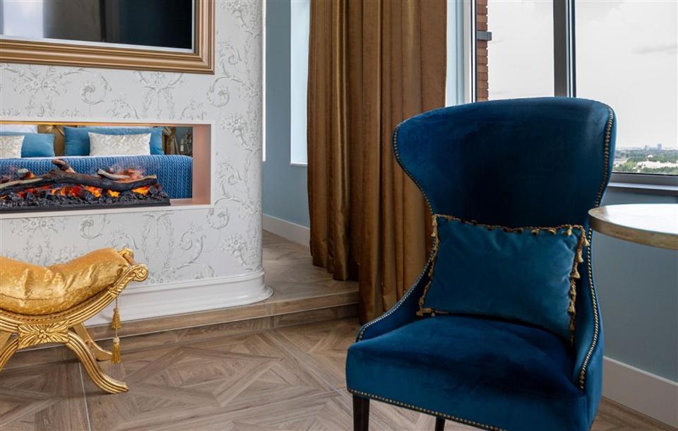Top Floor Suite