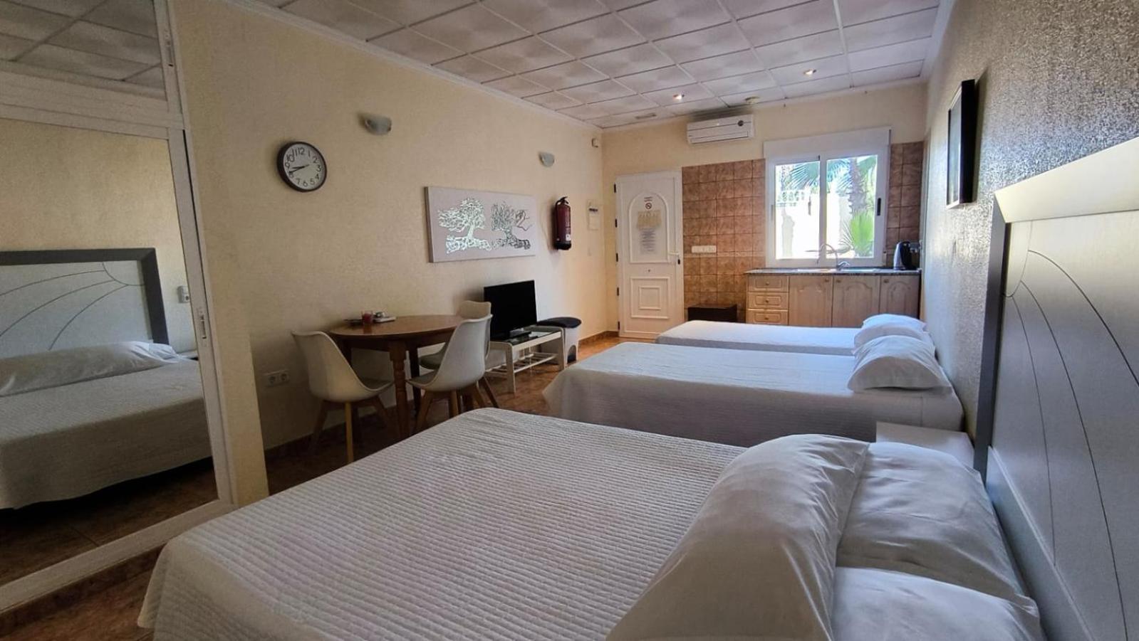 Habitación Cuádruple Económica