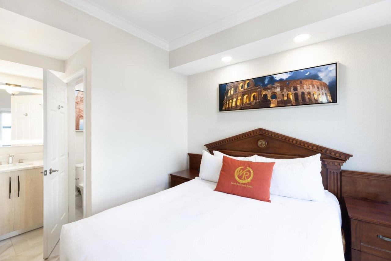 Signature Two Bedroom Suite