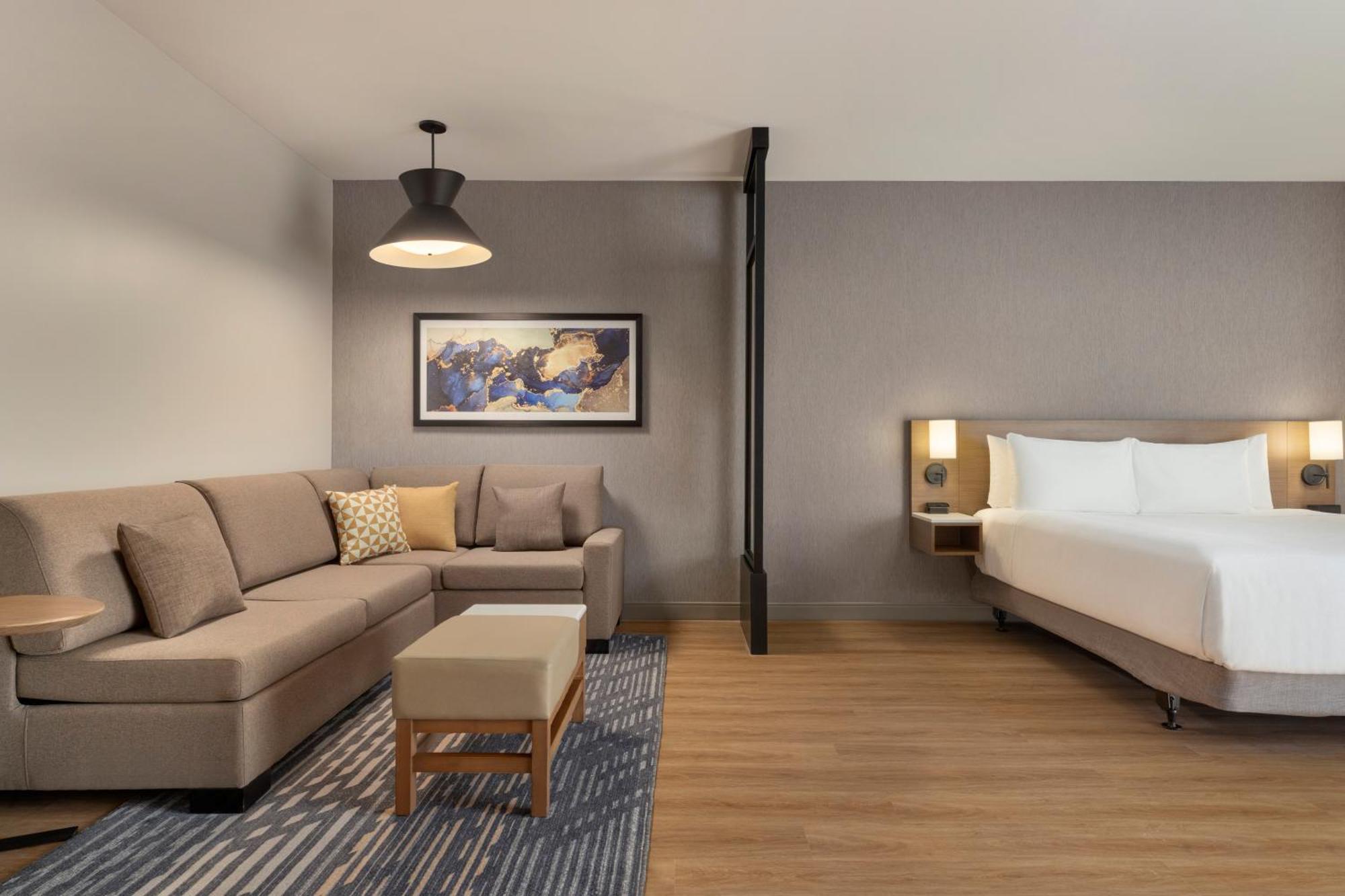 King Room with Sofa Bed and Roll-in Shower - Mobility Accessible