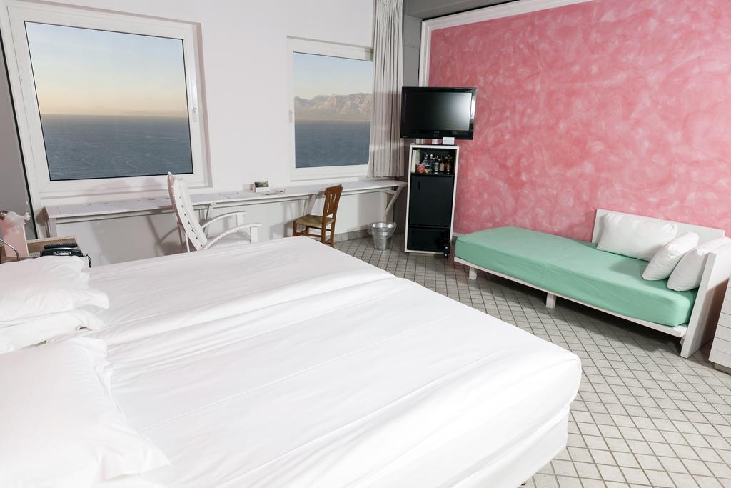 Chambre Double ou Lits Jumeaux - Vue sur Mer