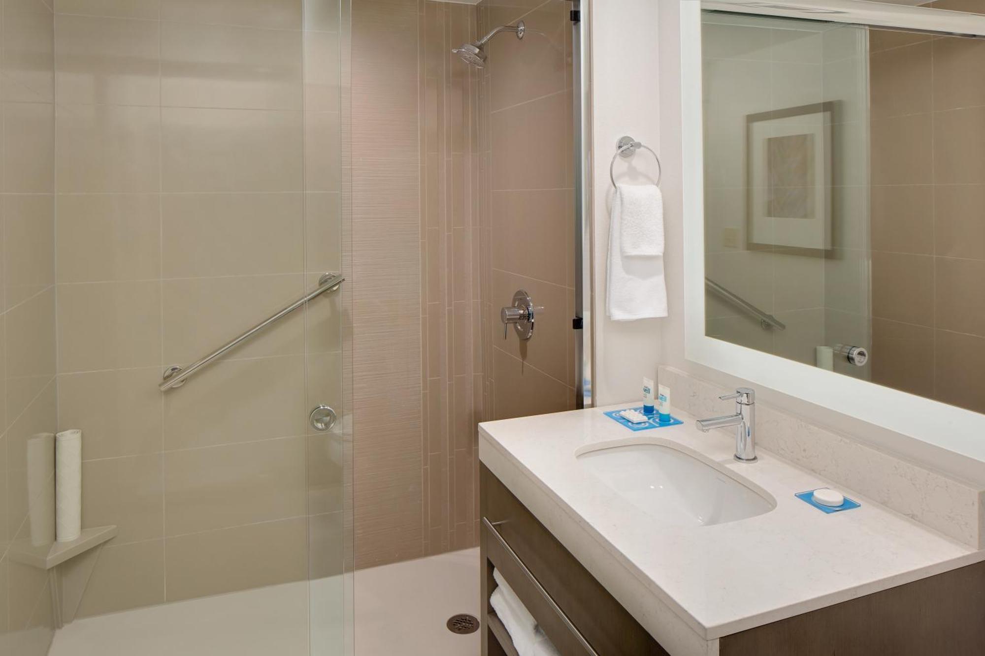 Studio Suite with Two Queen Beds, Sofa Bed and Kitchen