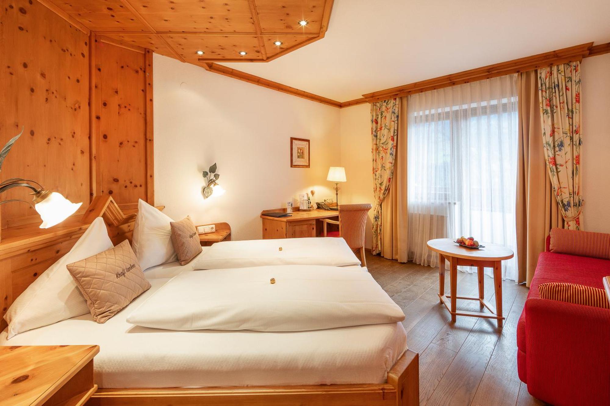Doppelzimmer mit Balkon