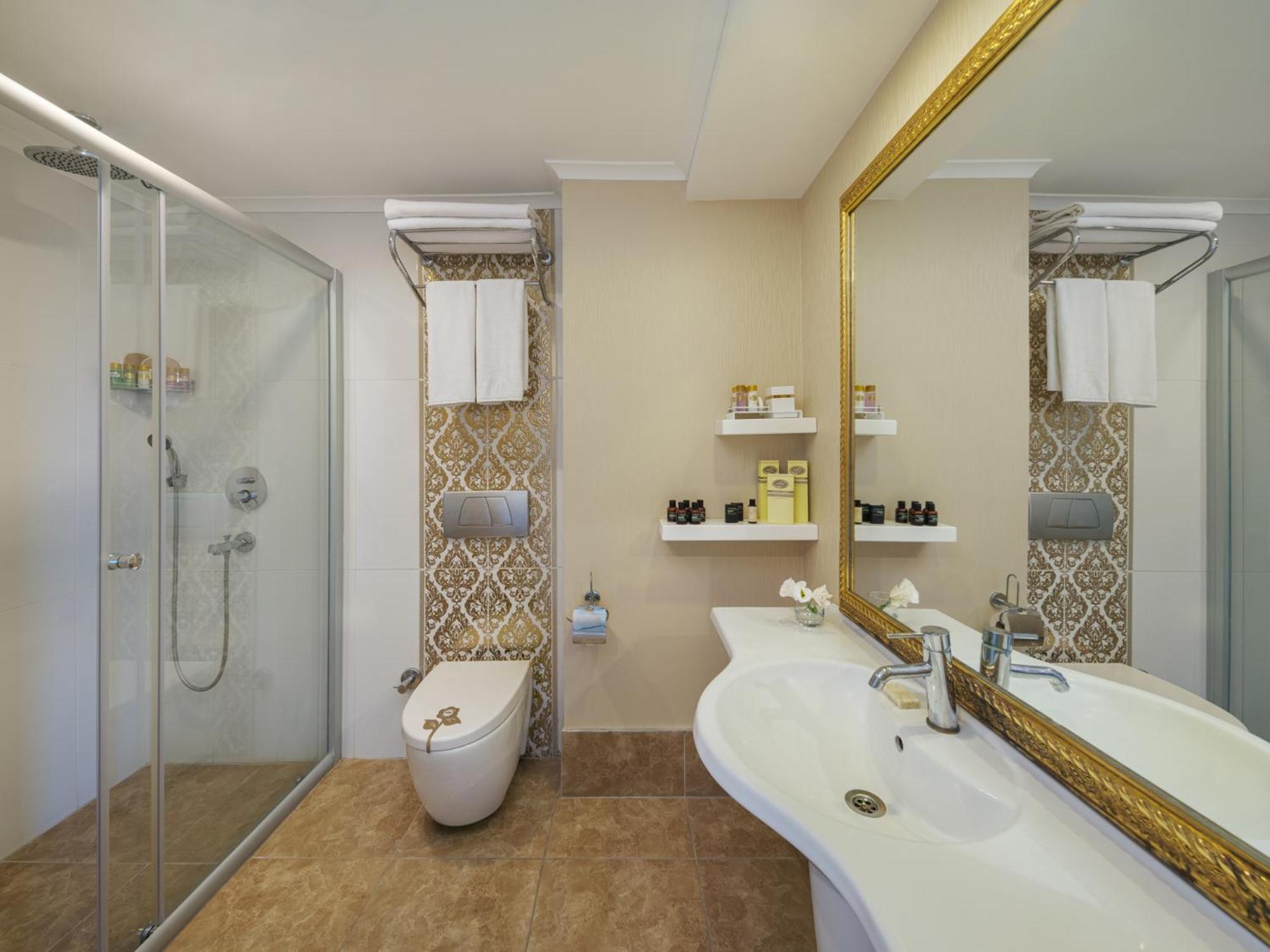 Double Room,1771758930:JPEG