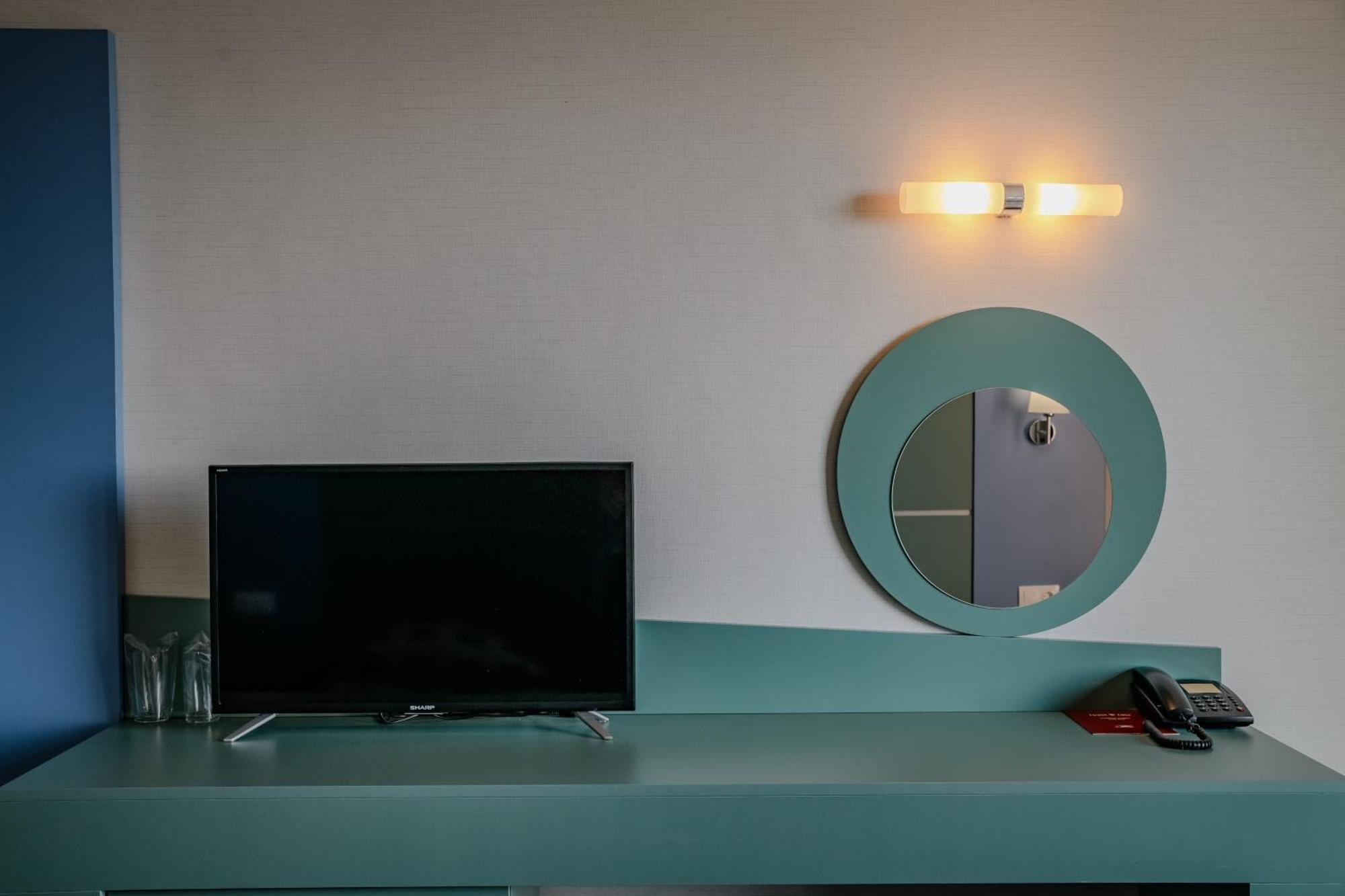 Standard Double or Twin Room (2 Adults + 1 Child)