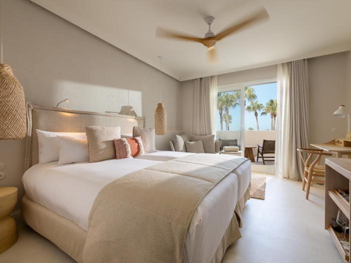 Double or Twin Room Sea View "The One",1630972155:JPEG