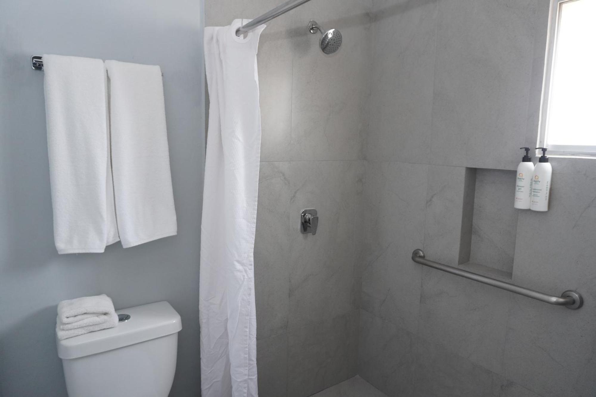 Habitación Doble con cama extragrande - No fumadores