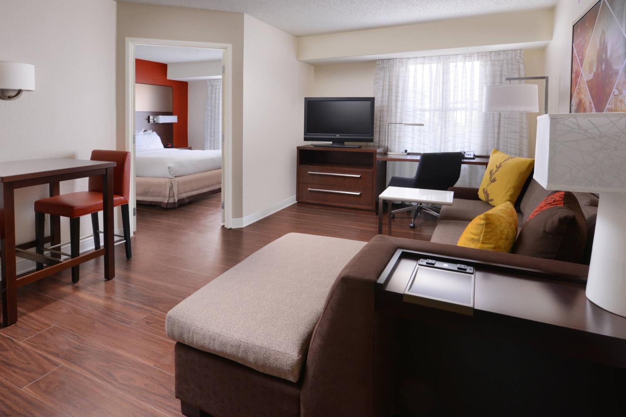 One-Bedroom Queen Suite with Sofa Bed