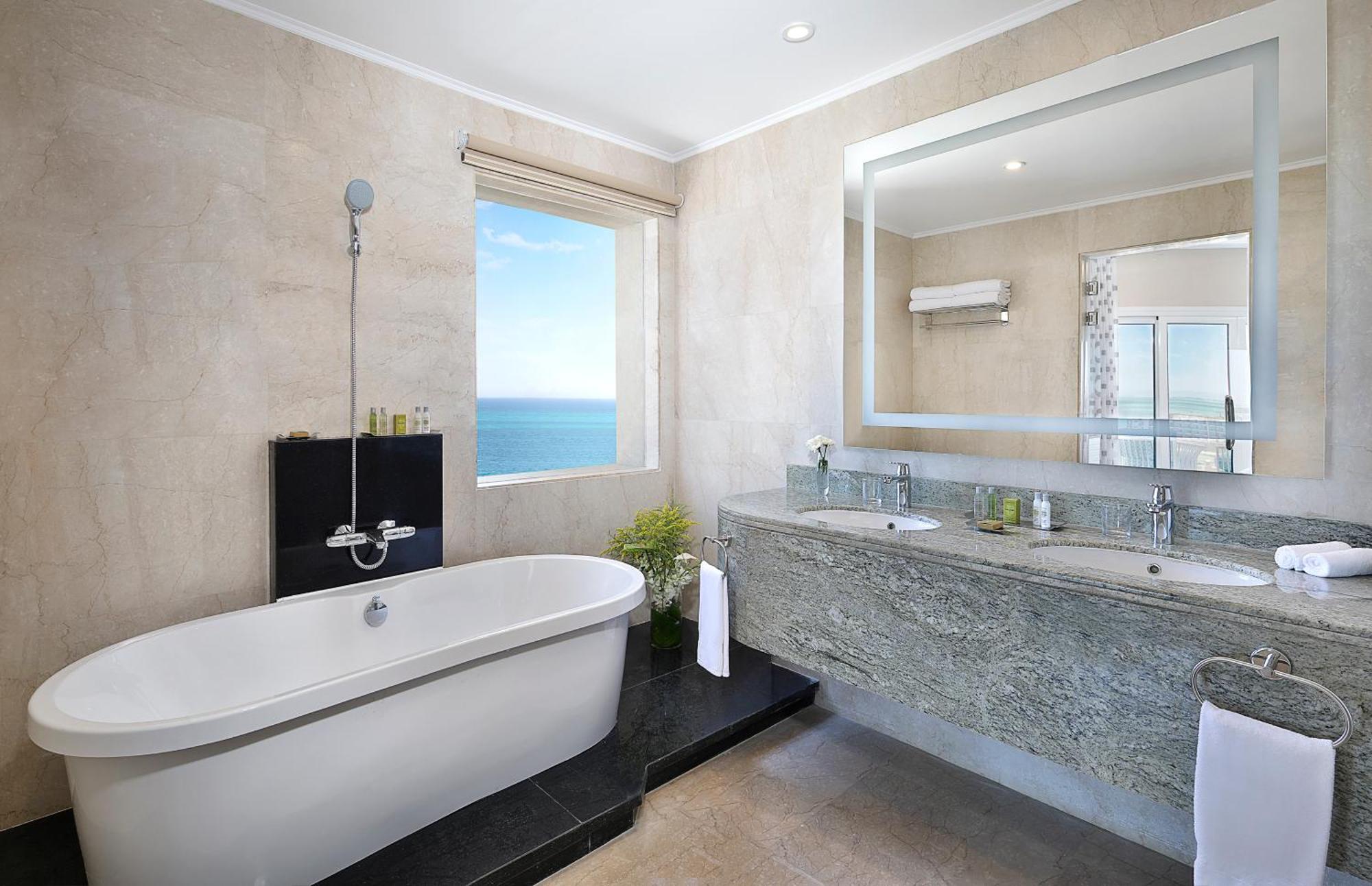 Suite King com Vista Mar - Plaza