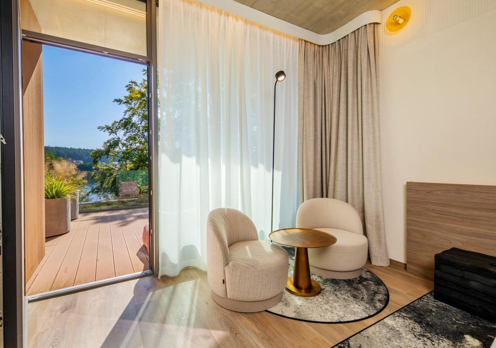 Triple Room Lake View