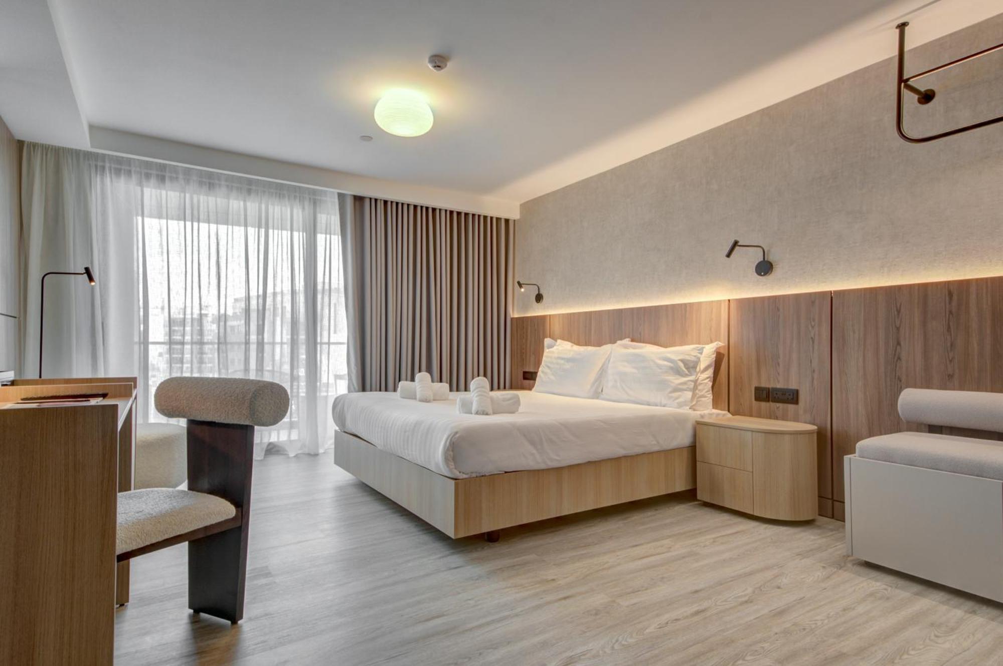 Superior Double or Twin Room with Balcony