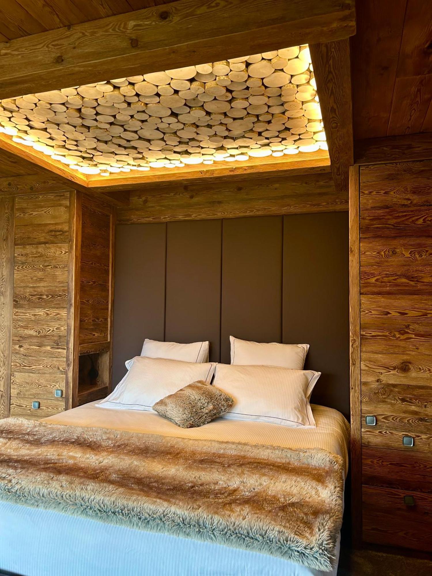 Chambre Lit Queen-Size - Vue sur Jardin