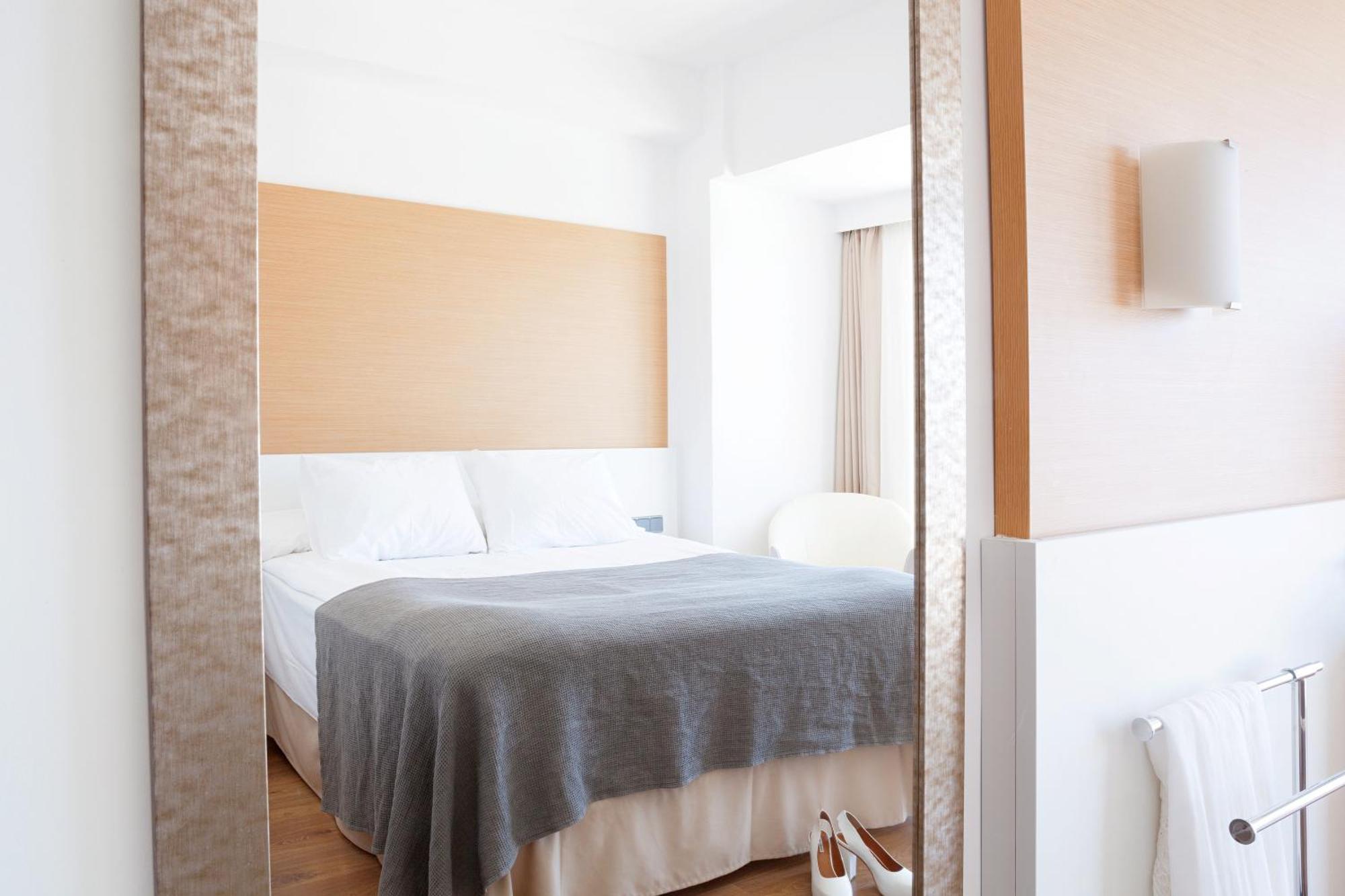 Double Room Side Sea View