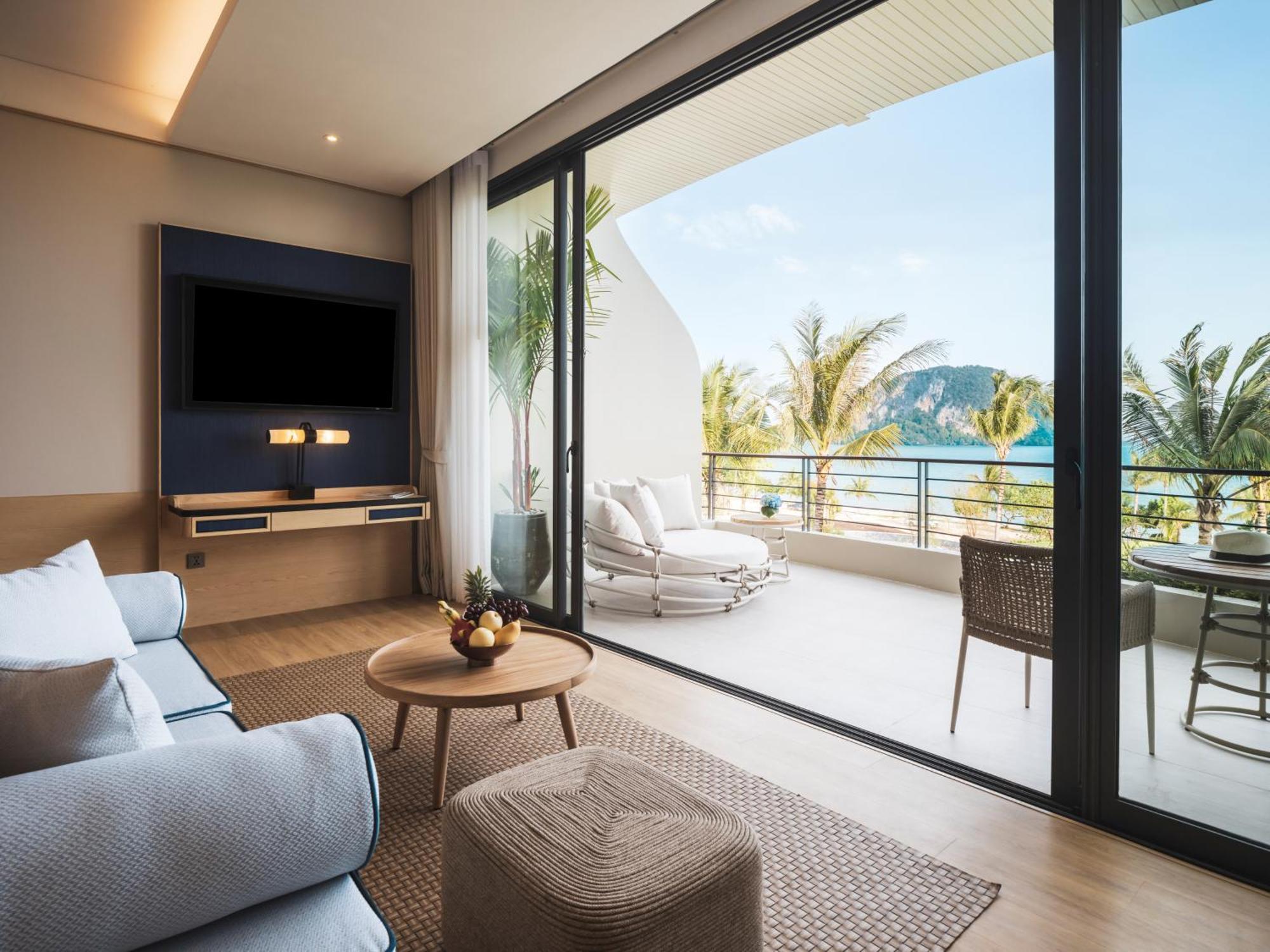 Deluxe Sea View Suite comp scheduled sea transfers from Phuket or Krabi