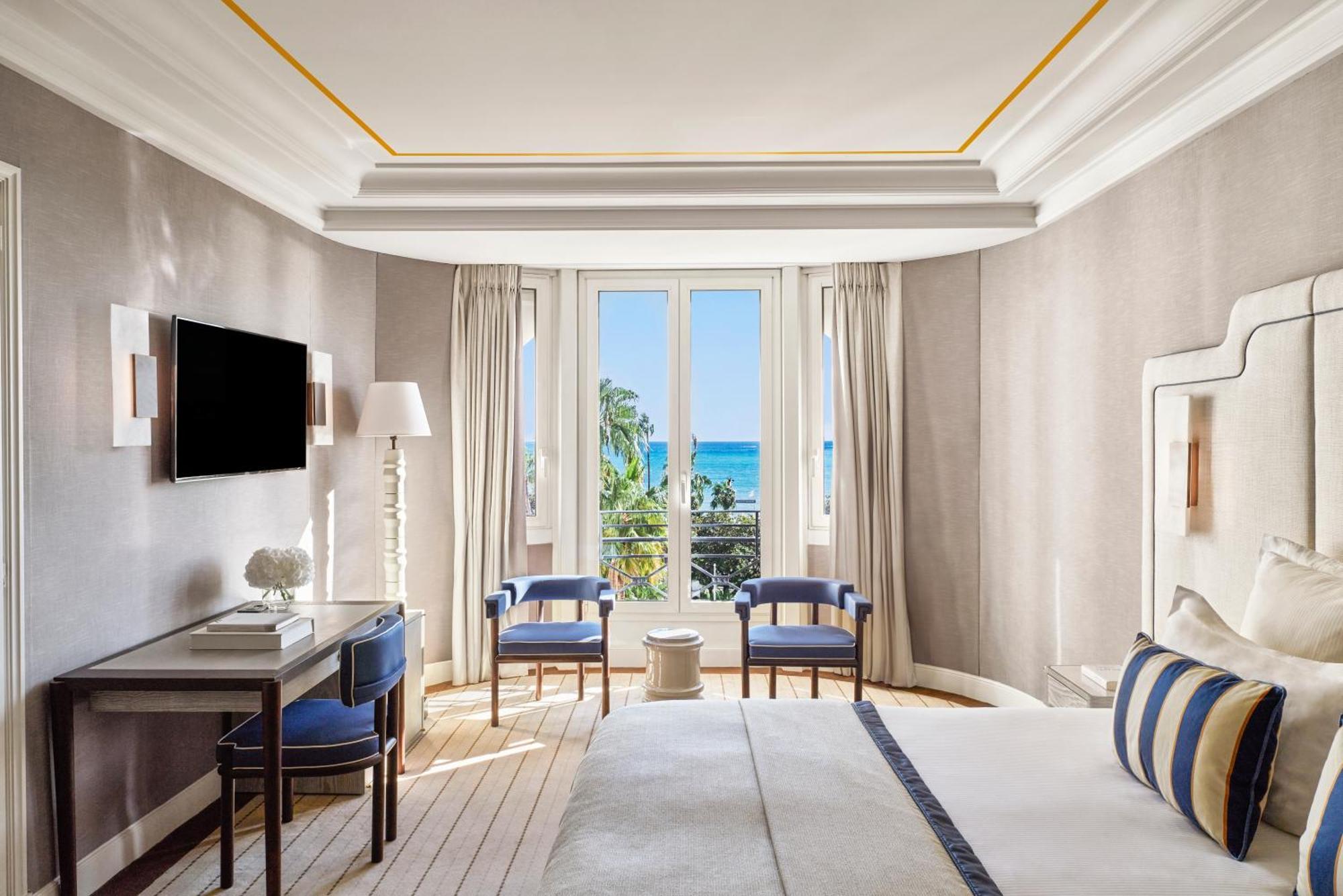 Deluxe Suite Sea View