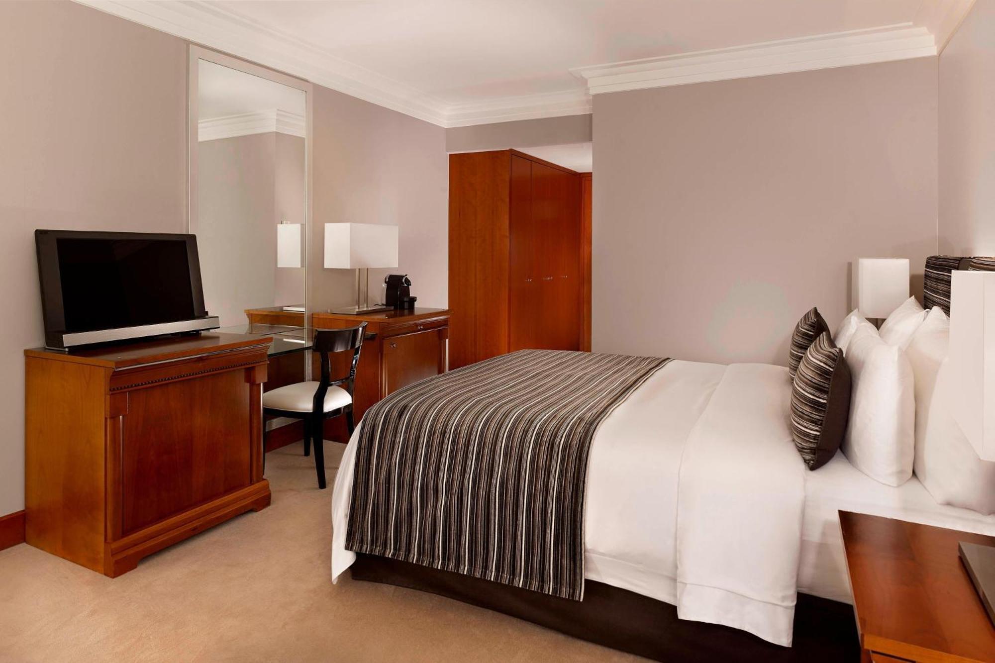 Superior King or Twin Room City View,1643134304:JPEG