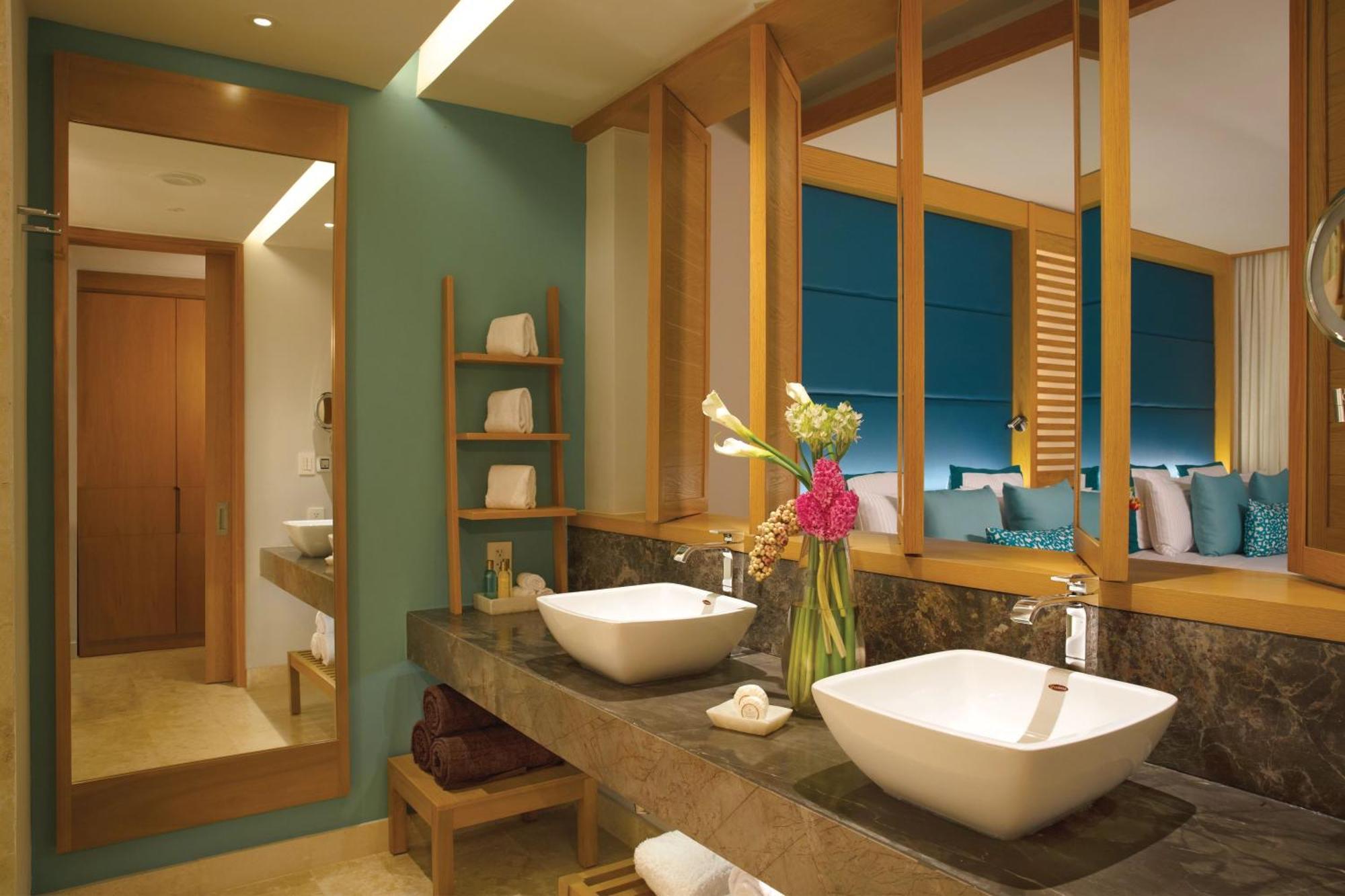 Suite Junior con vistas al jardín