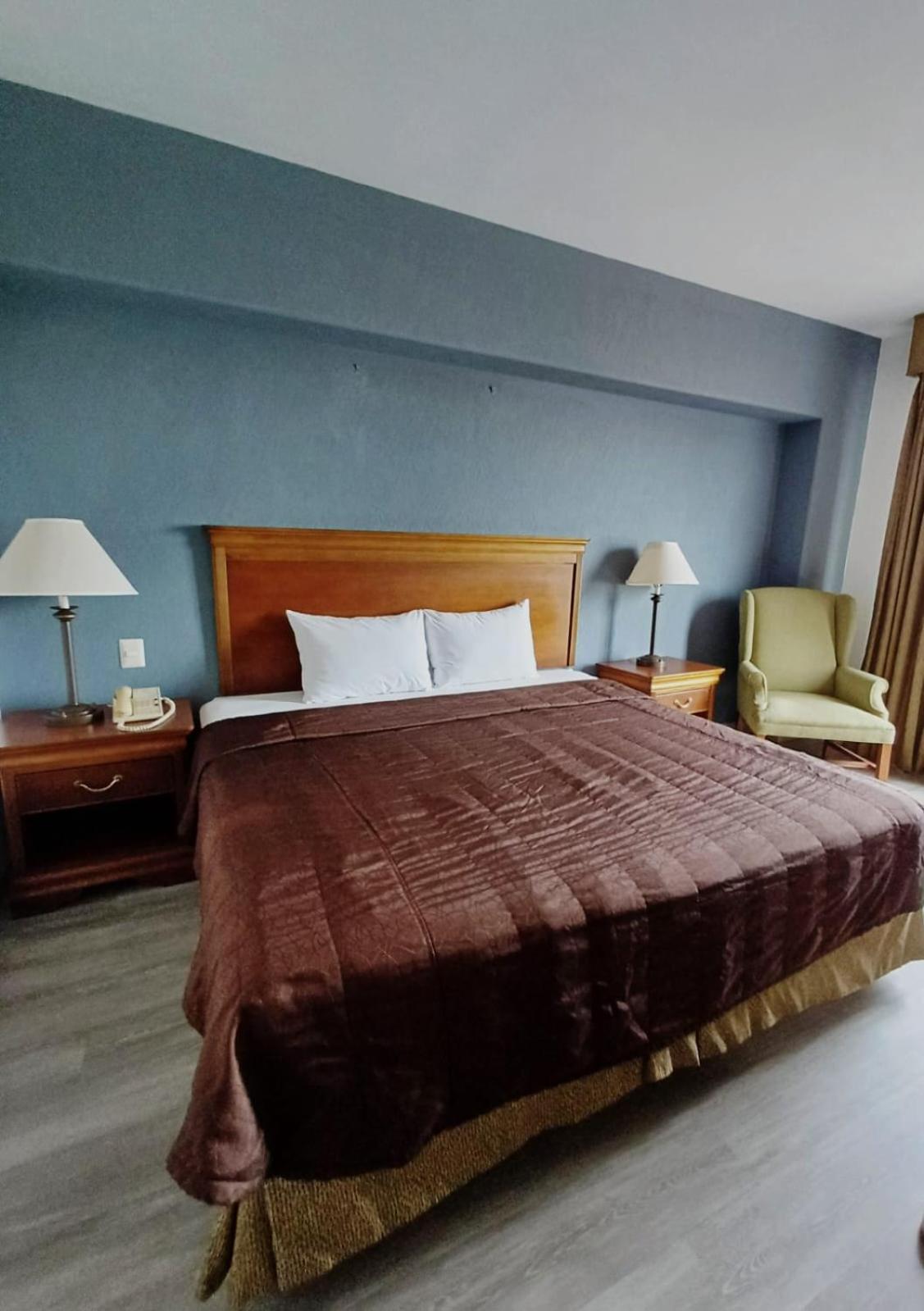 King Room,1774482751:JPEG