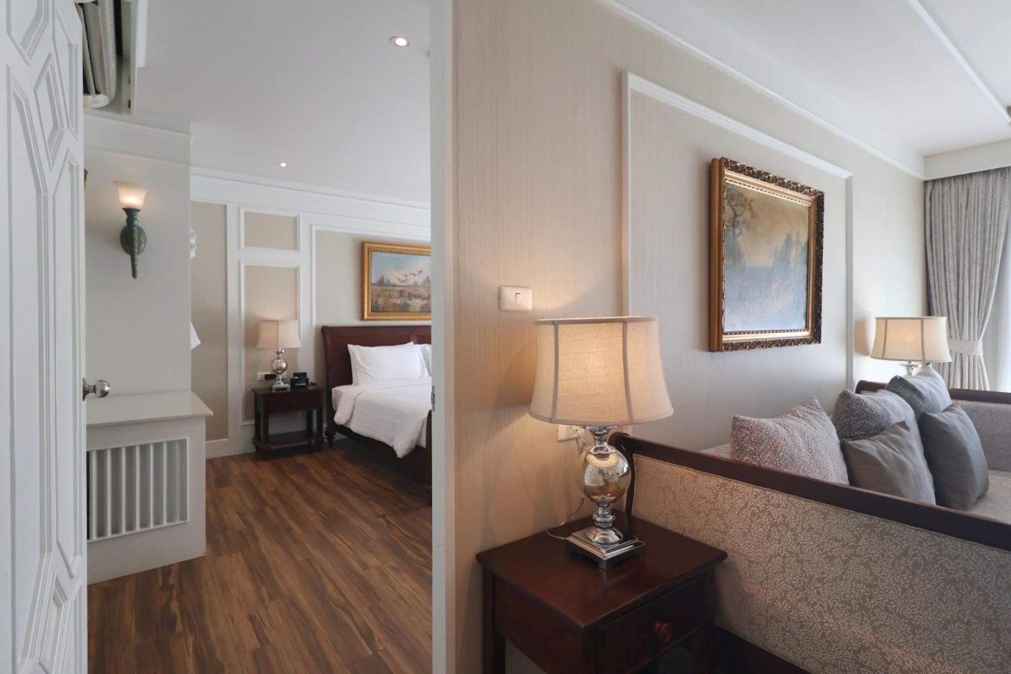 One-Bedroom Suite