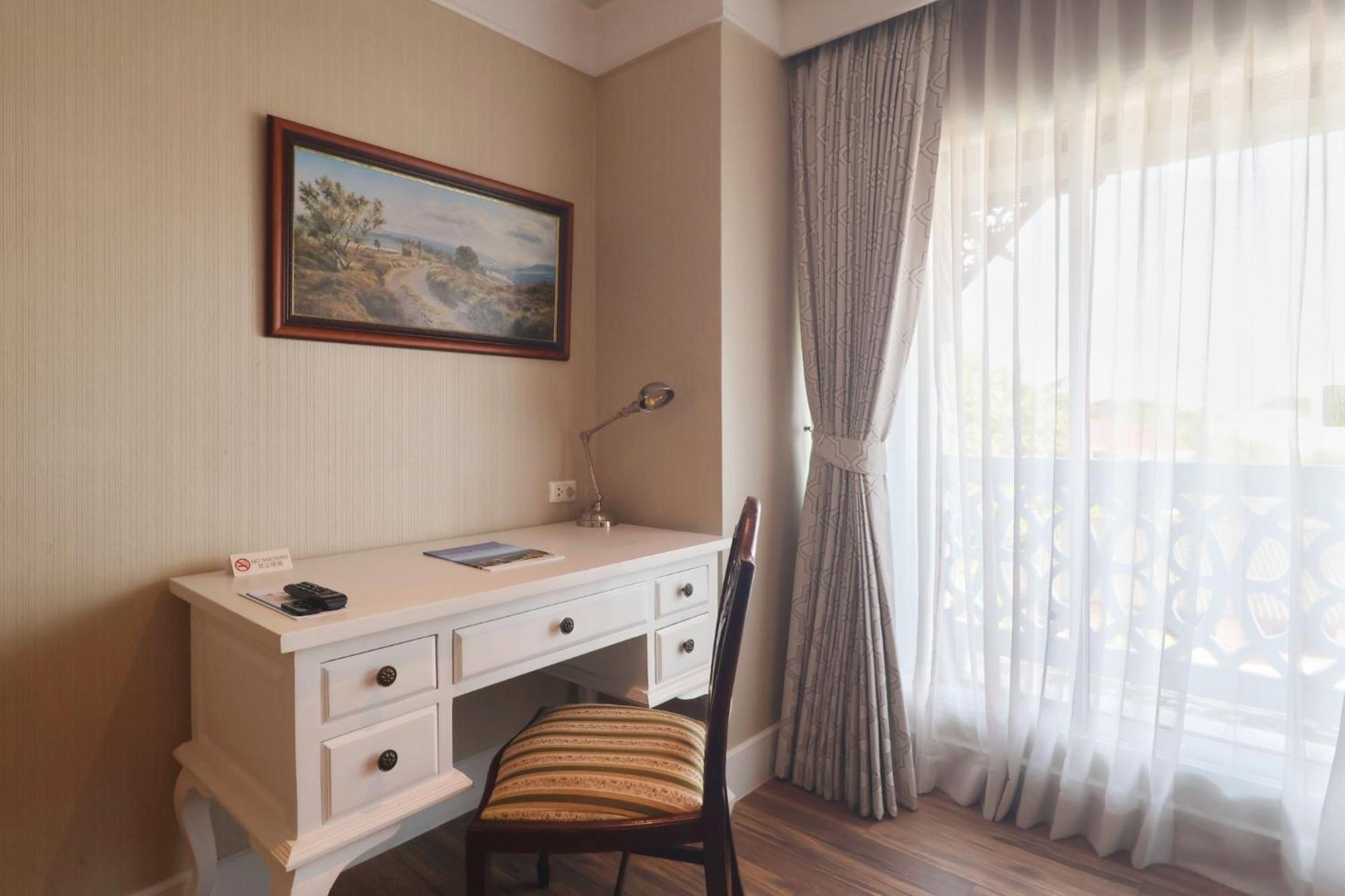 One-Bedroom Suite