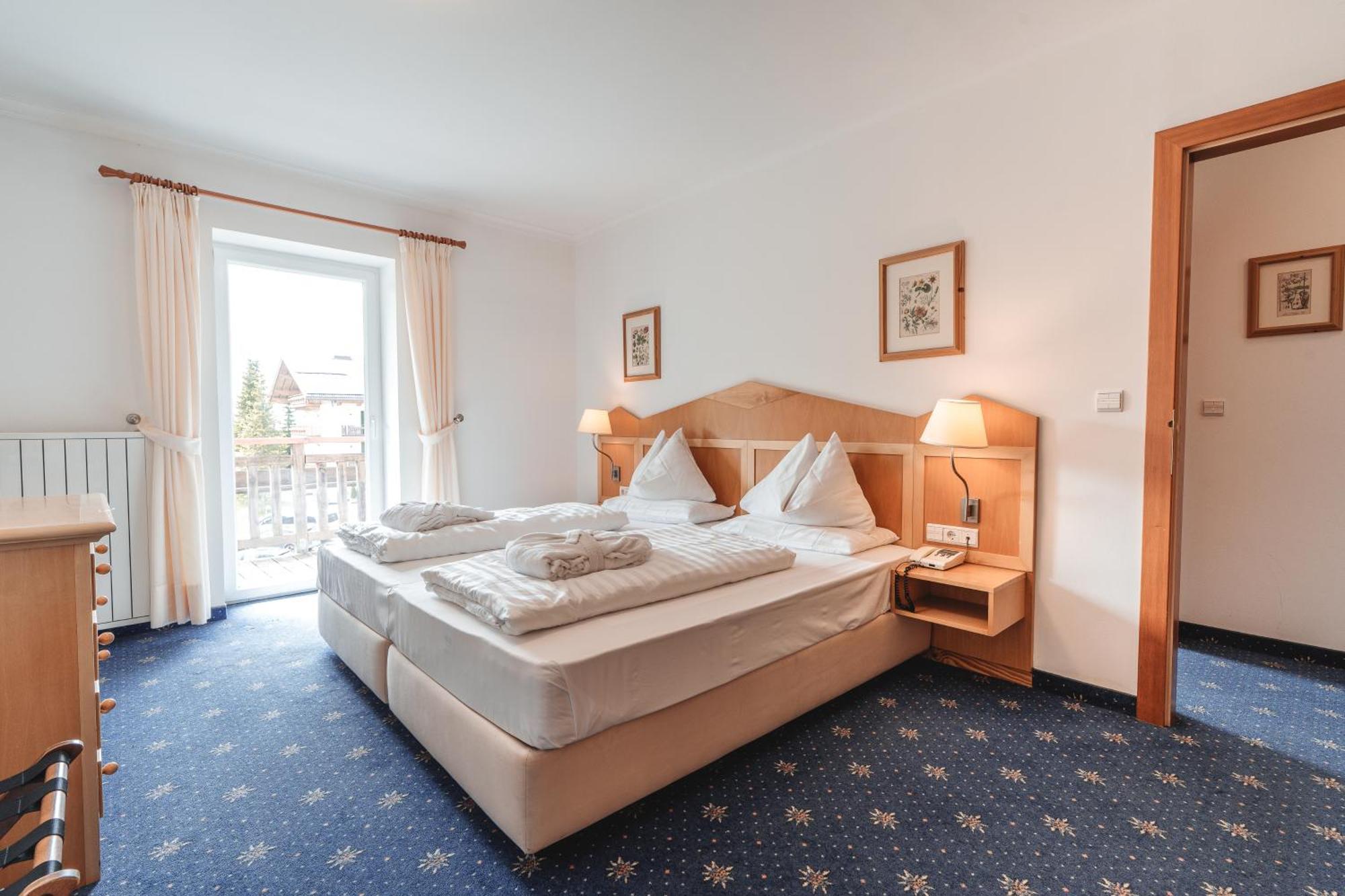 Deluxe Suite,1649019246:JPEG