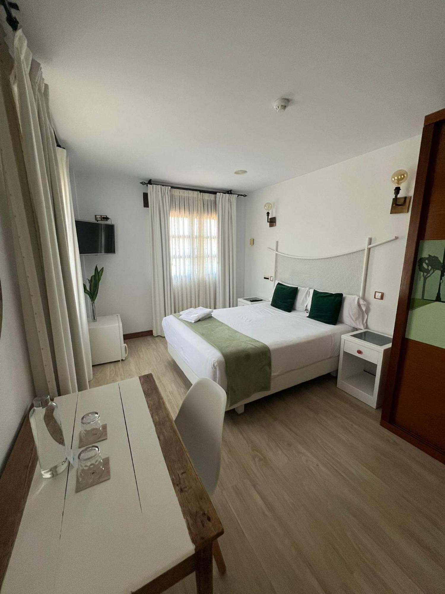 Deluxe Double Room Hydromassage Bath