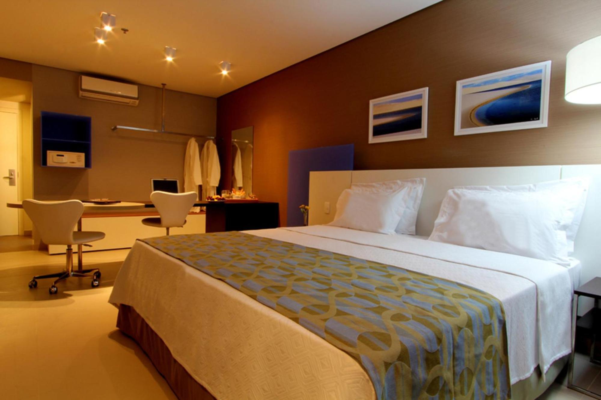 Standard Double - 1 King Bed
