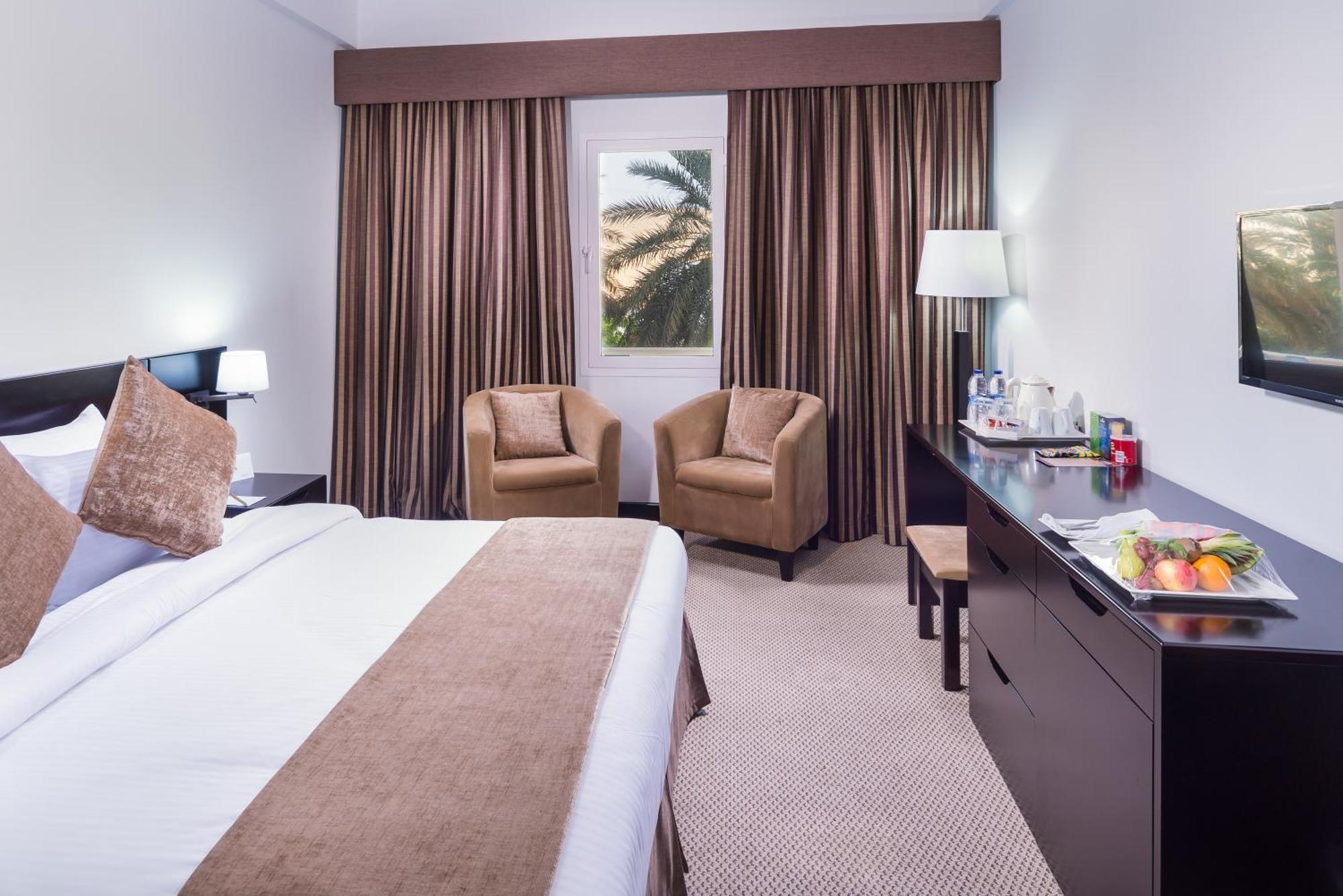 Executive King Suite One King Bed Walk Shower Non-Smoking