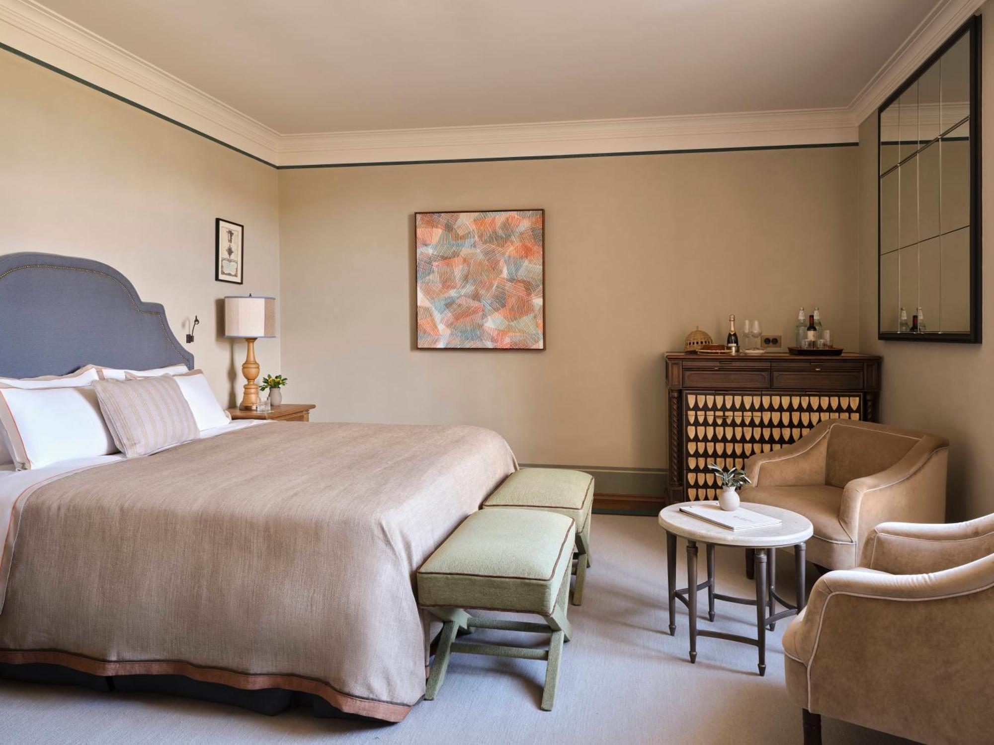 Standard King Room