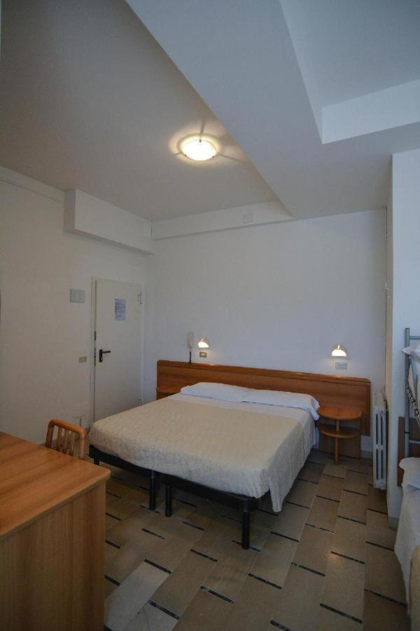 Economy Double or Twin Room,1658086349:JPEG