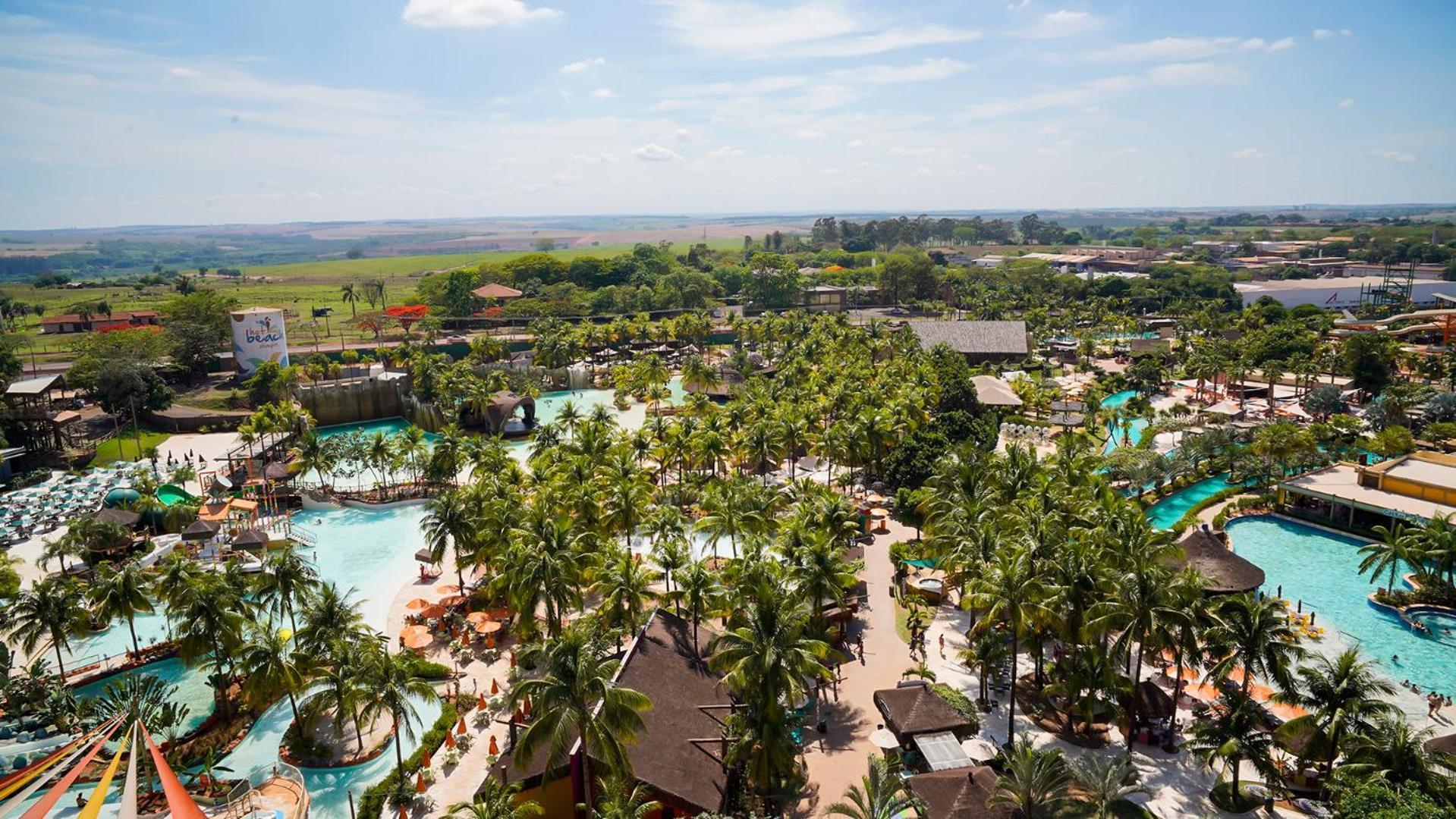 Quarto Duplo Premier - Ingressos para o Parque Aquático Hot Beach