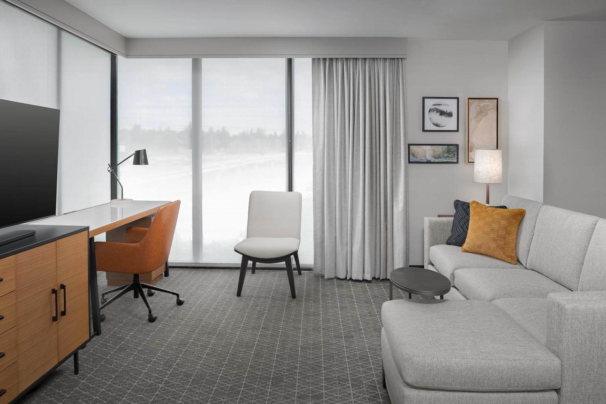 One-Bedroom King Suite Sofa Bed