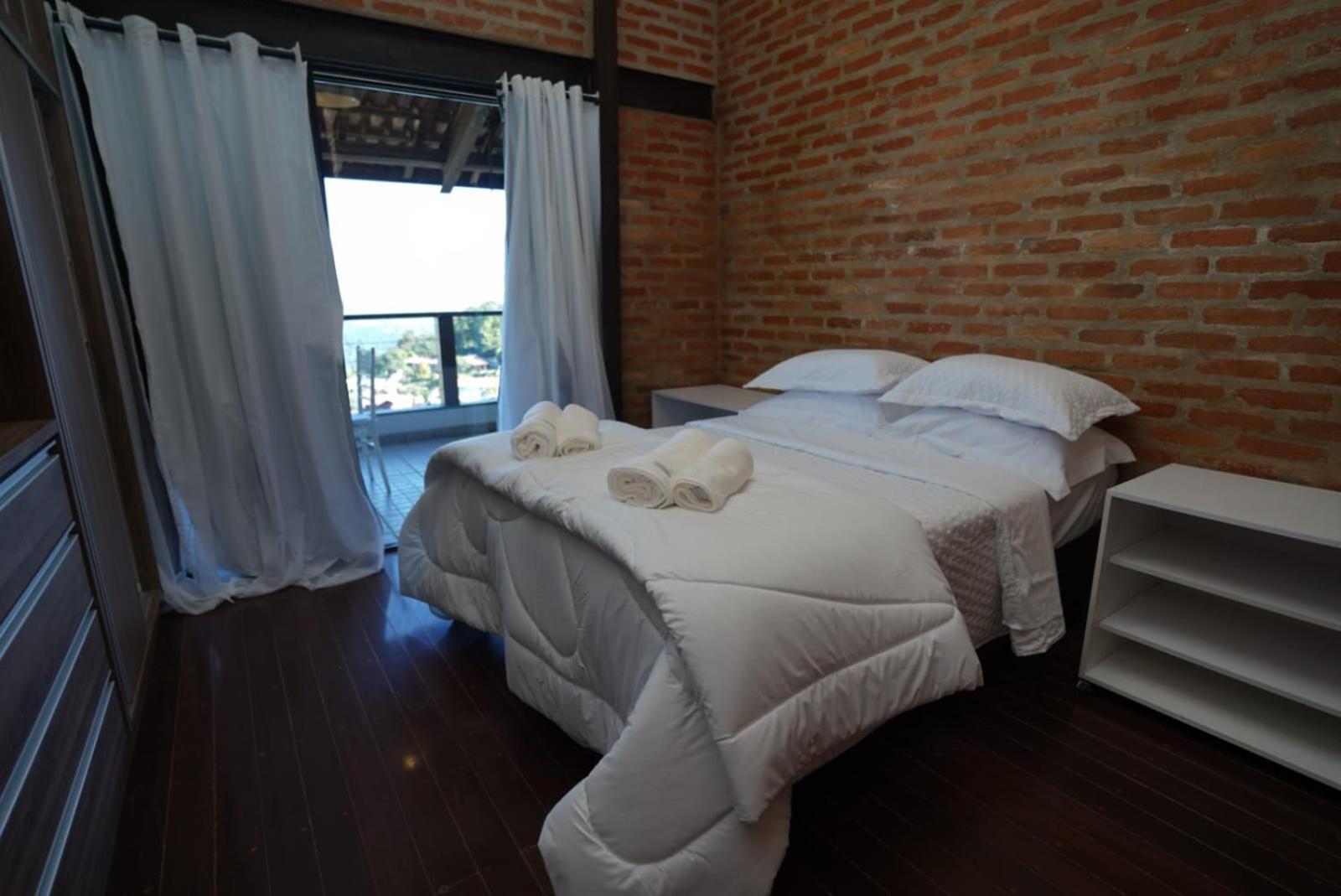 Quarto Duplo com Banheiro Privativo