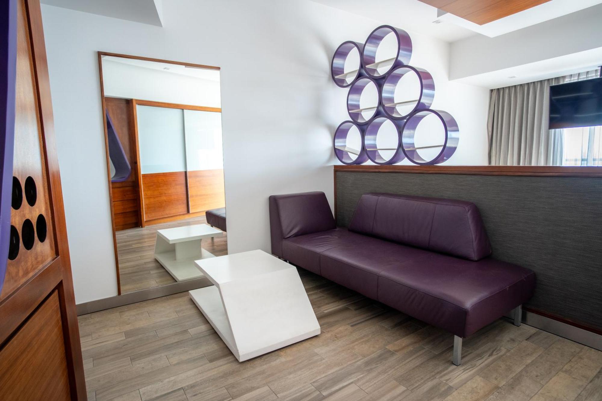 Standard Suite