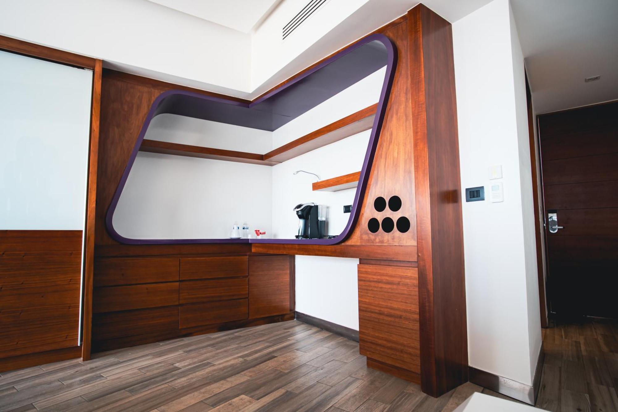 Standard Suite