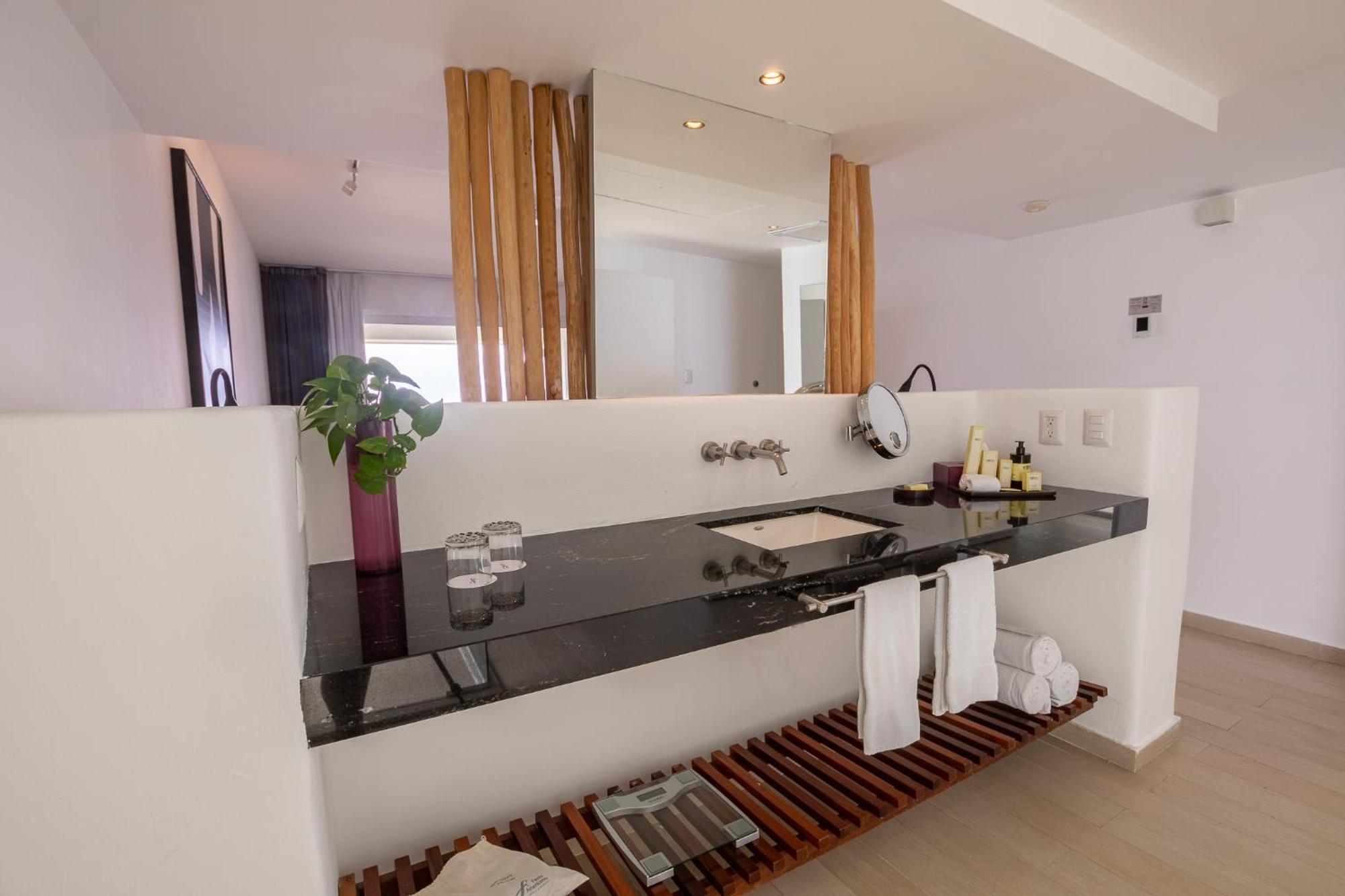 Habitación Doble Deluxe con vistas al mar
