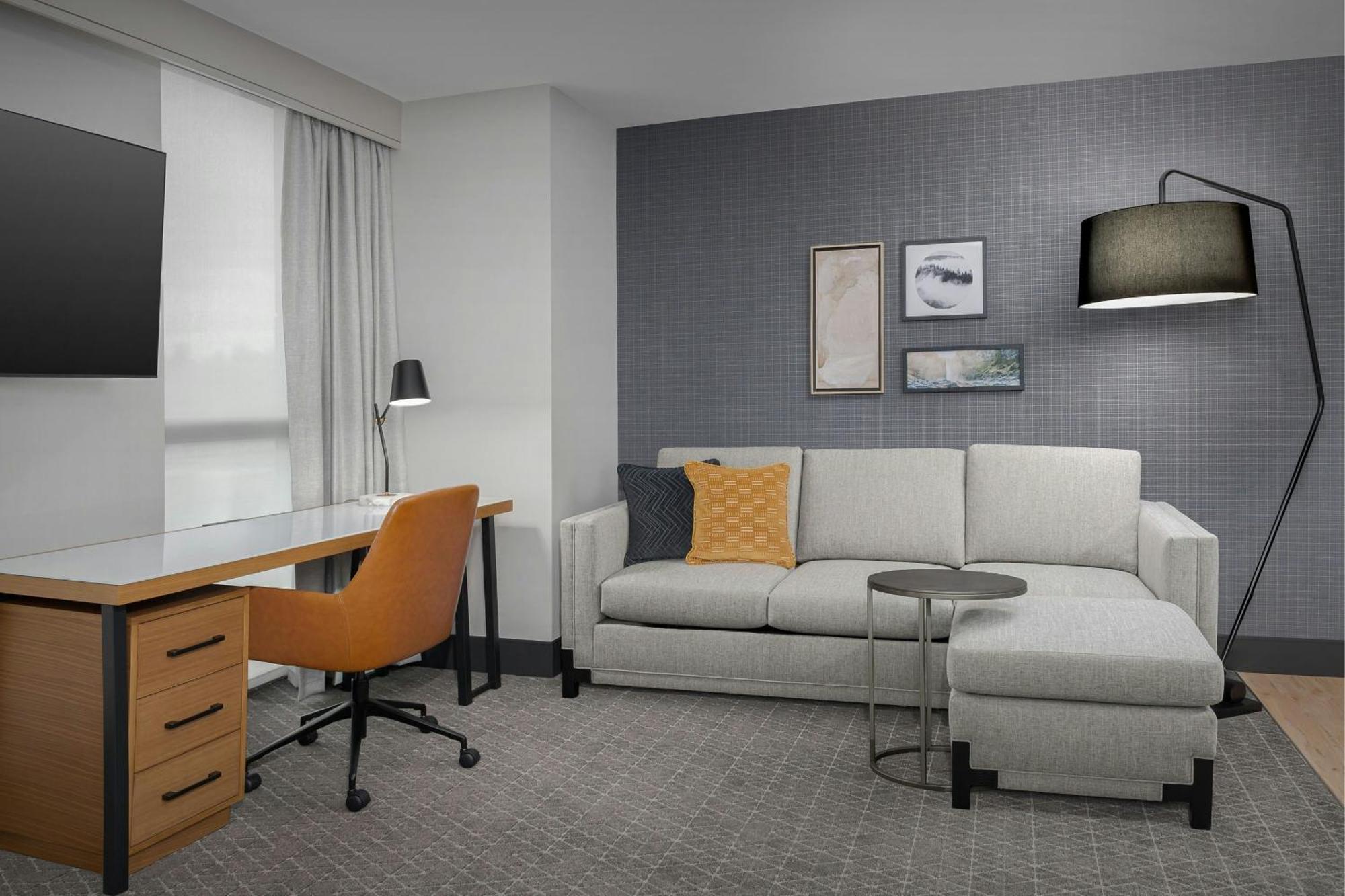 King Studio Sofa Bed High Floor