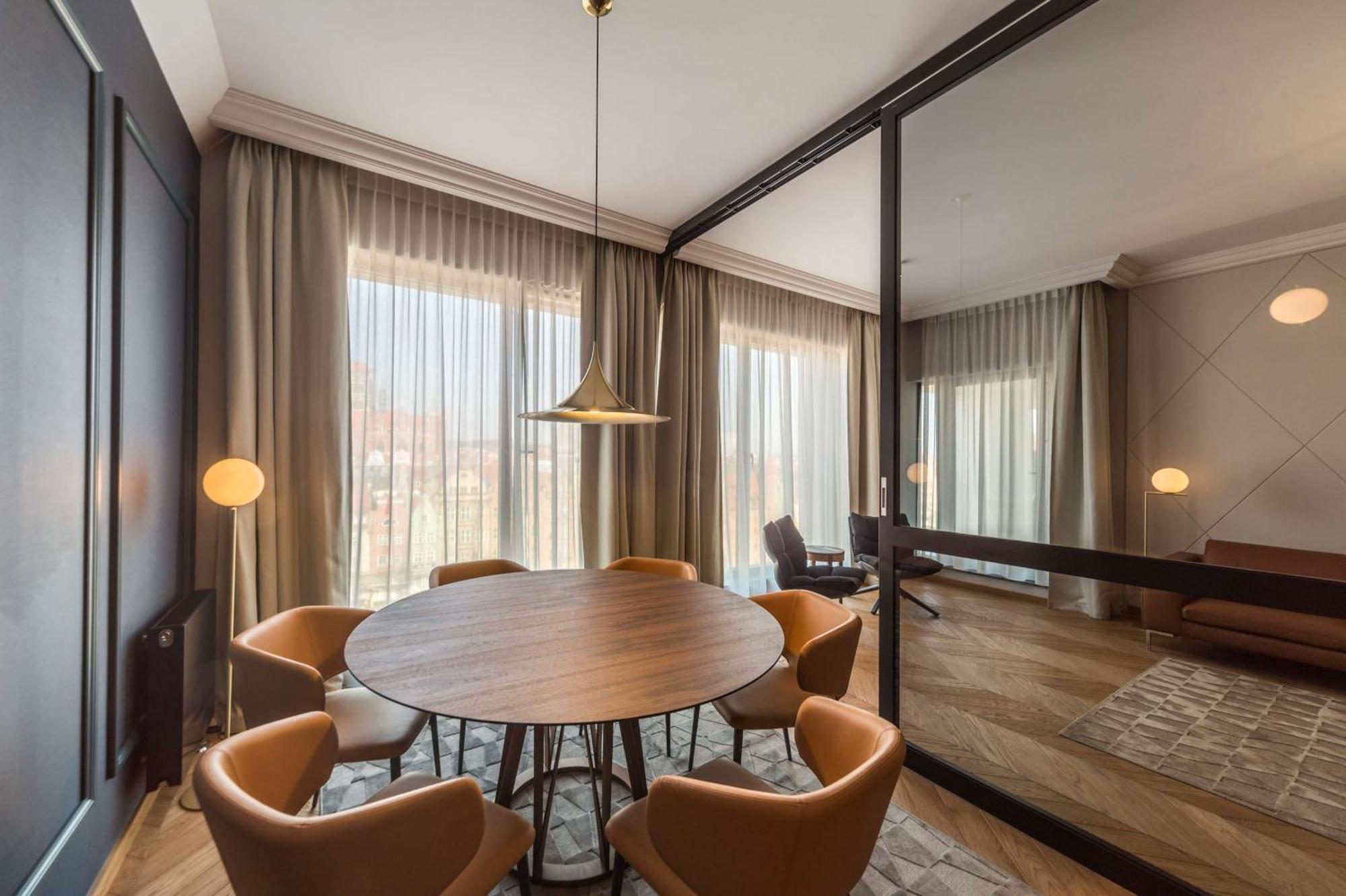 Presidential Suite River View Spa Access