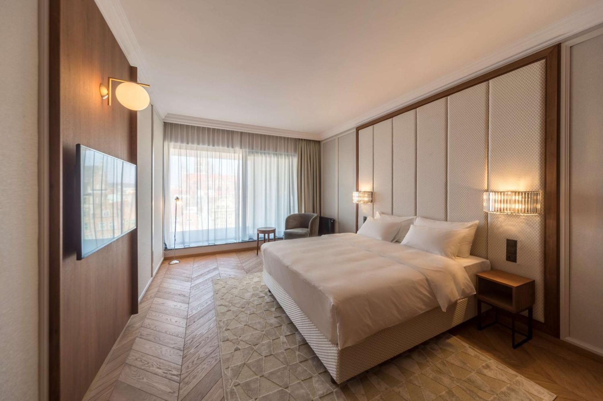 Presidential Suite River View Spa Access