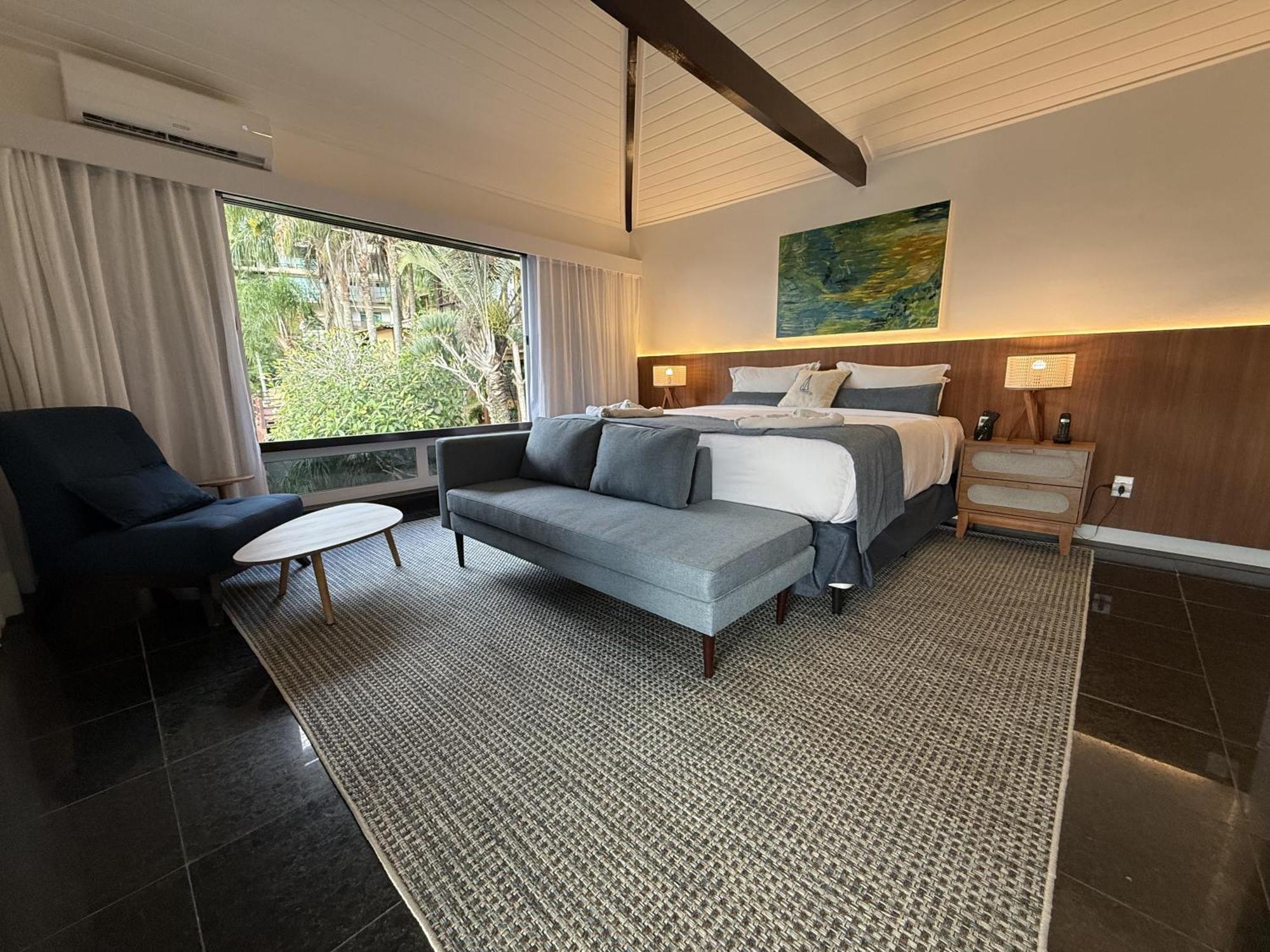 Suite com Piscina Privativa