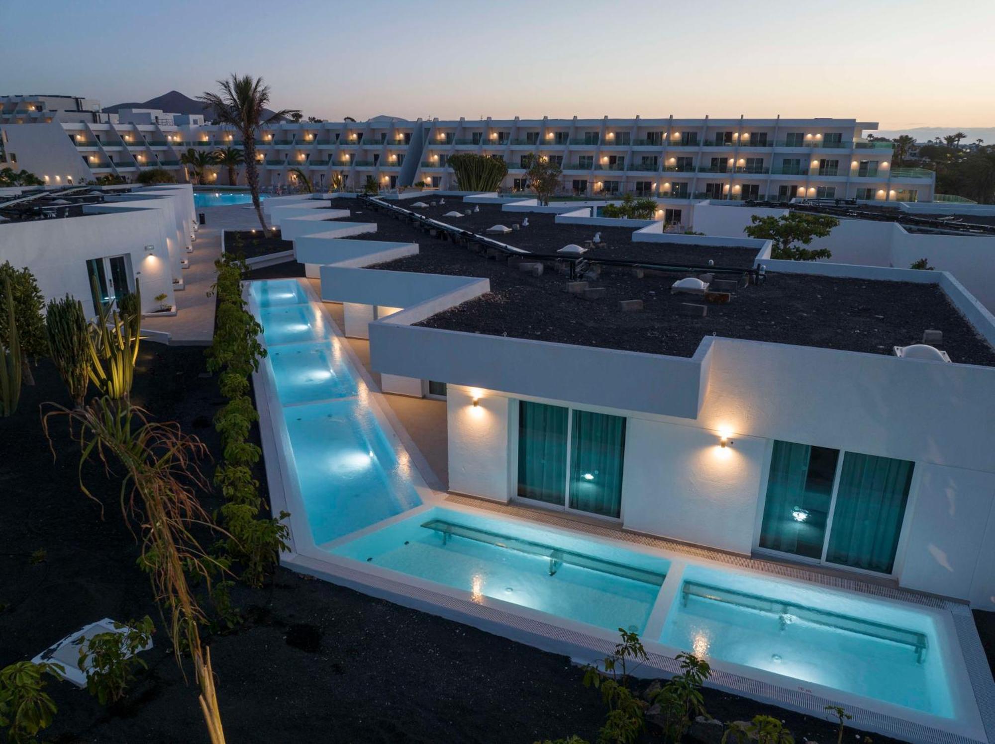 Suite Swim up,1666028316:JPEG