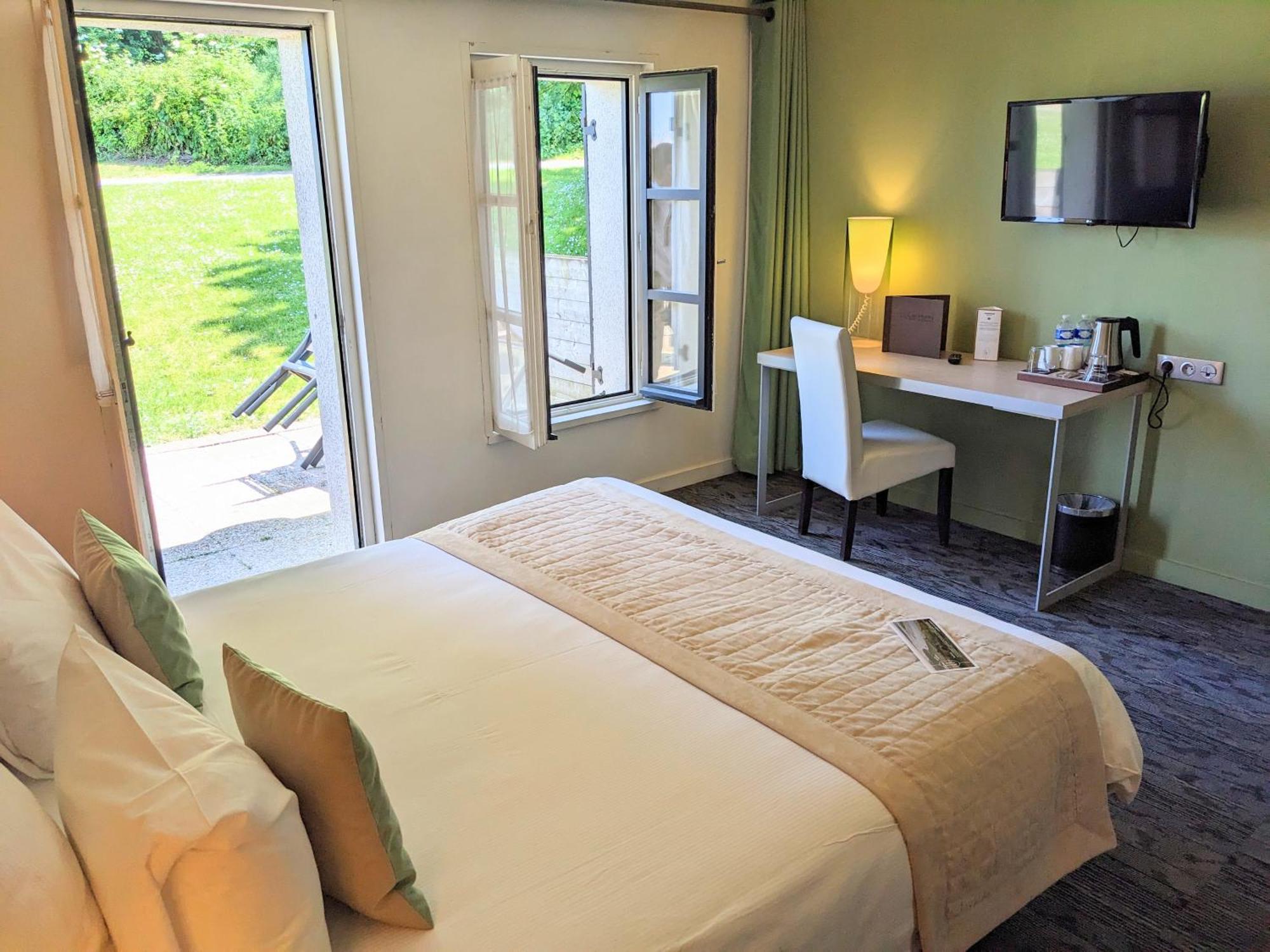 Superior Double Room,1756577284:JPEG