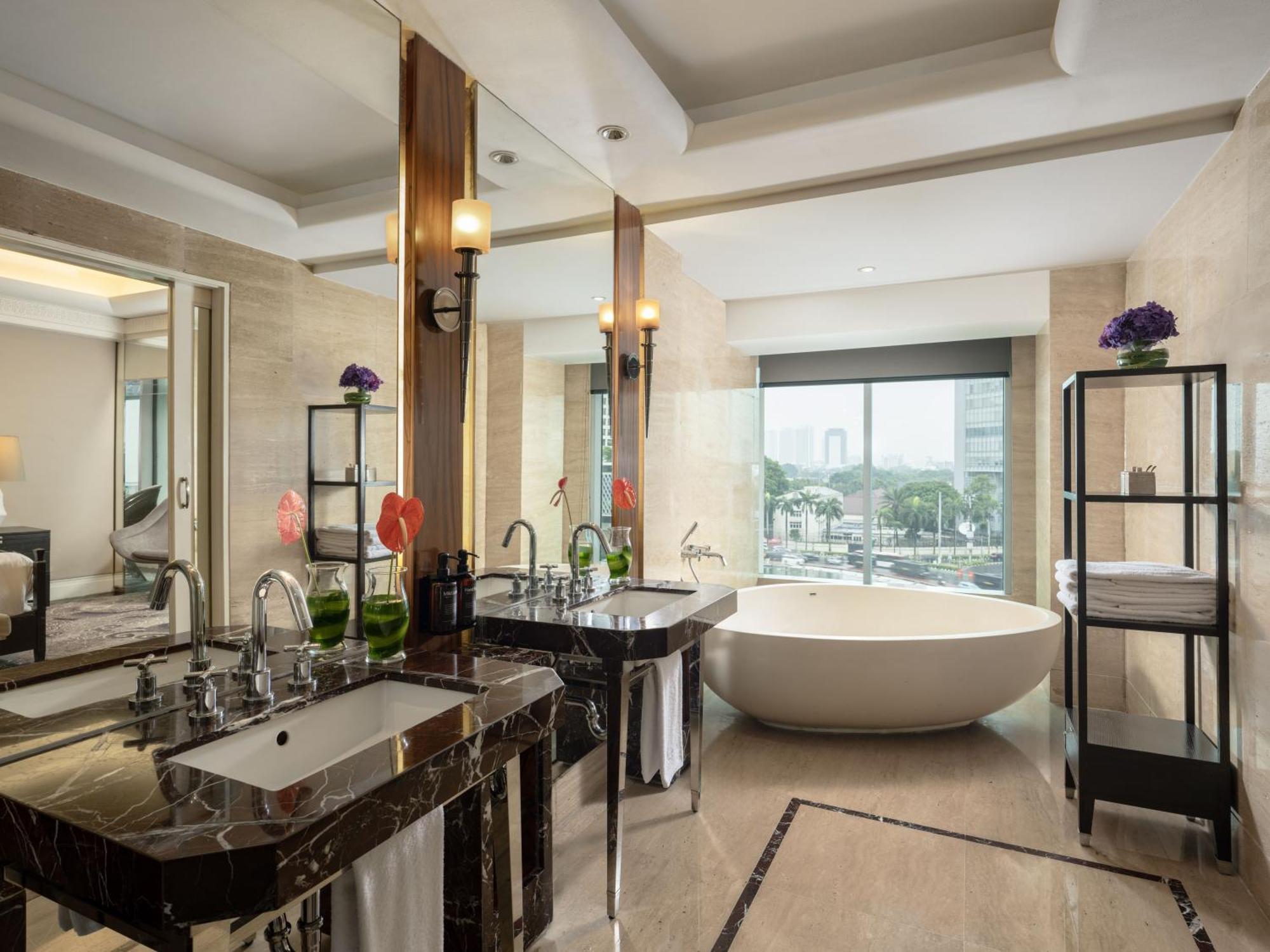 Executive Grand Deluxe Room King