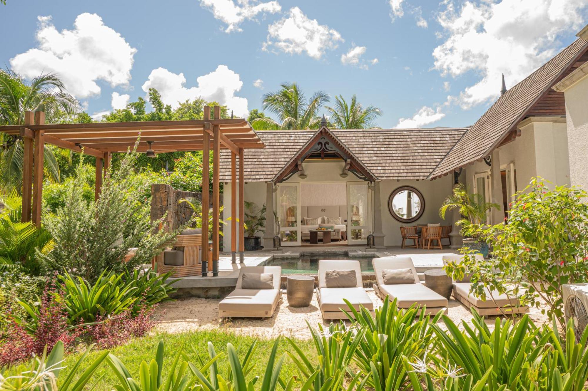 Family Beachfront Pool Villa 2 Bedroom