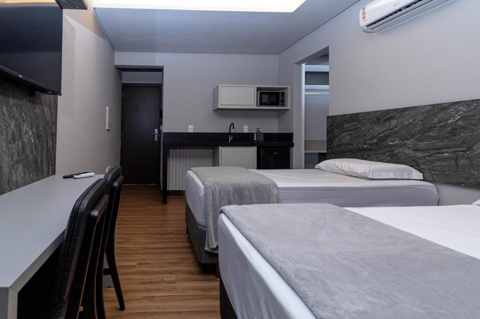 Quarto Família Superior