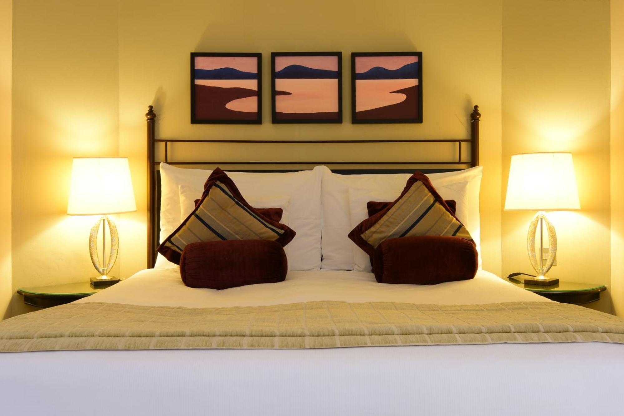 Deluxe Suite,1705973488:JPEG