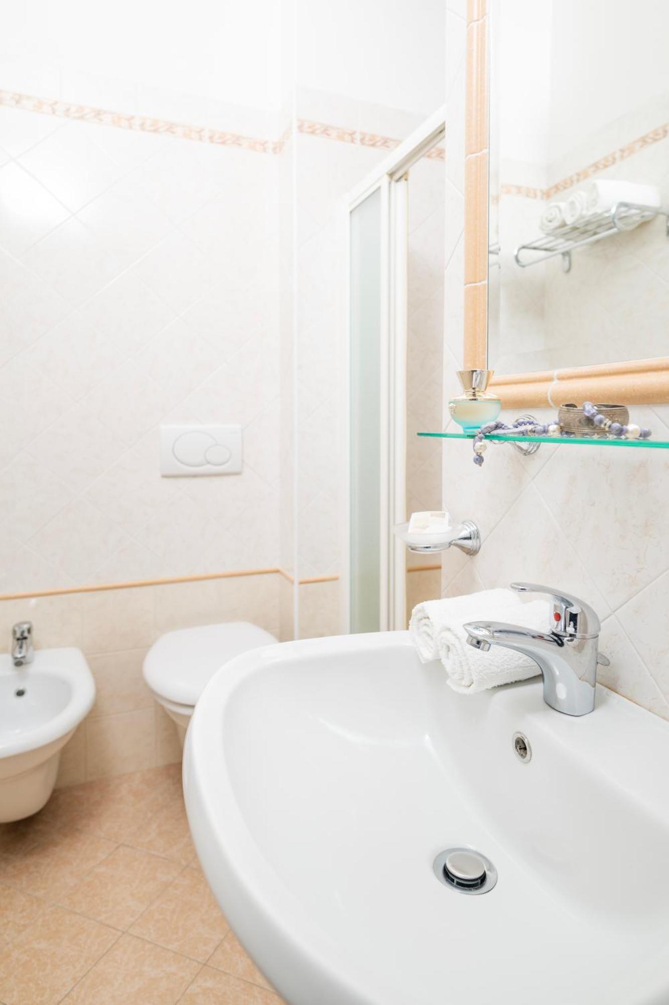Deluxe Single Room Sea View
