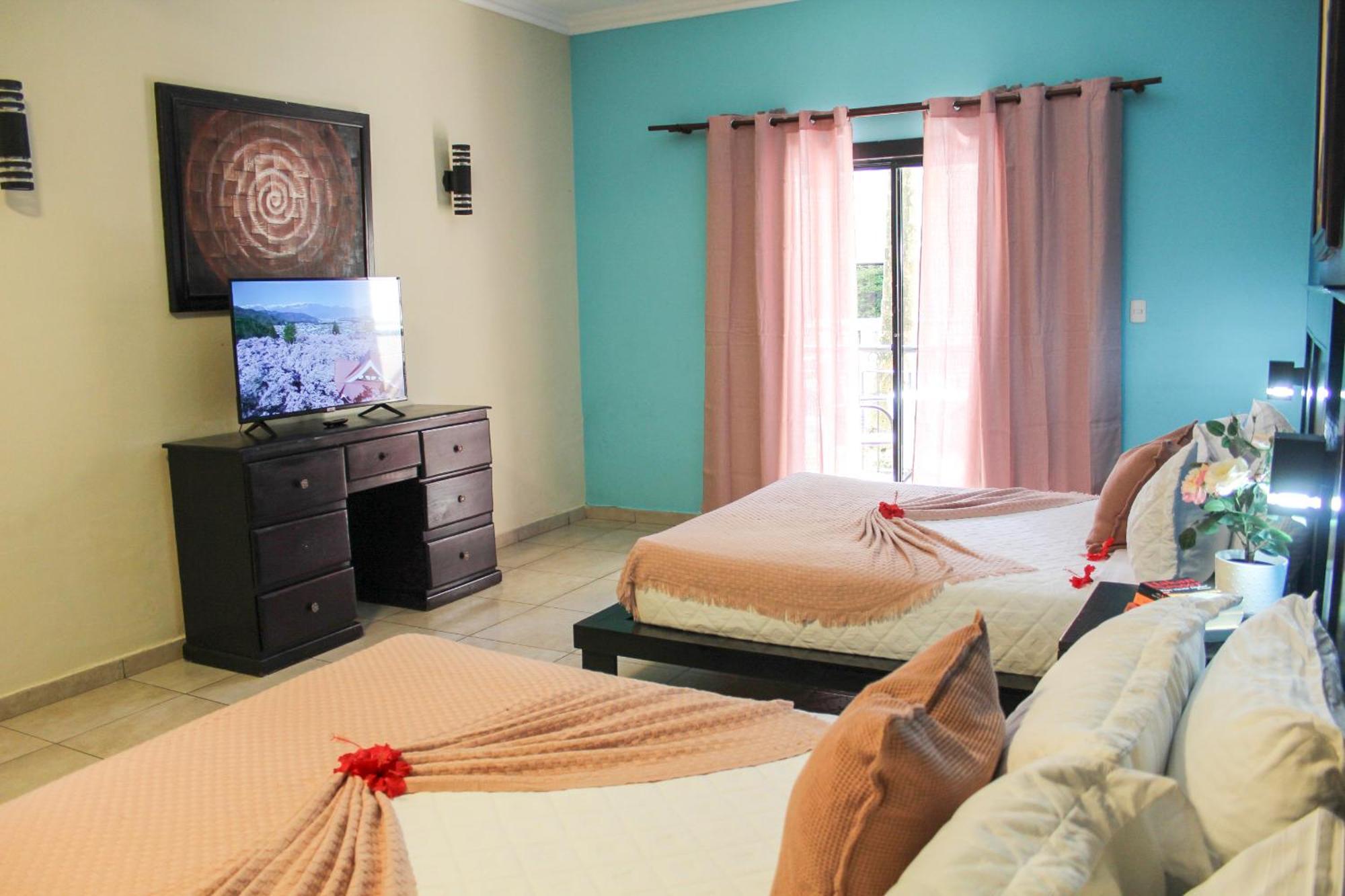 Deluxe Family Room