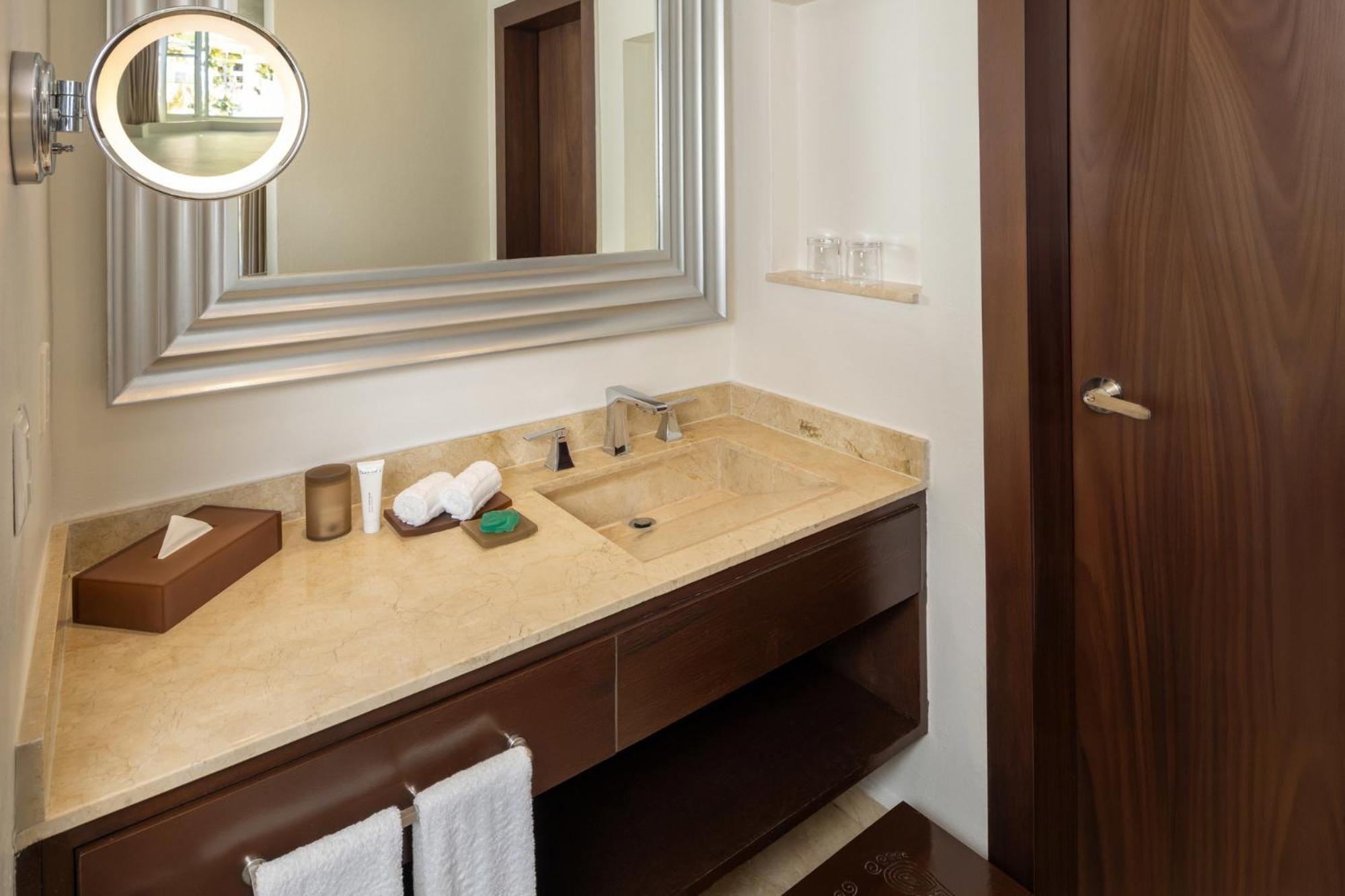 Superior Family Suite Garden View Kids & Teens